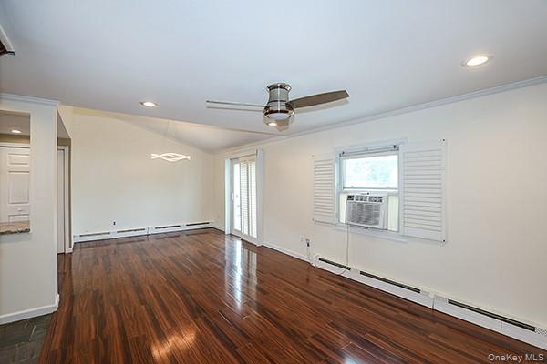 Single Family Torrey Pine  Suffolk County, NY 11763, MLS-913839-16