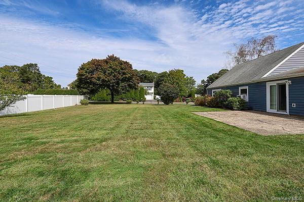 Single Family Torrey Pine  Suffolk County, NY 11763, MLS-913839-26