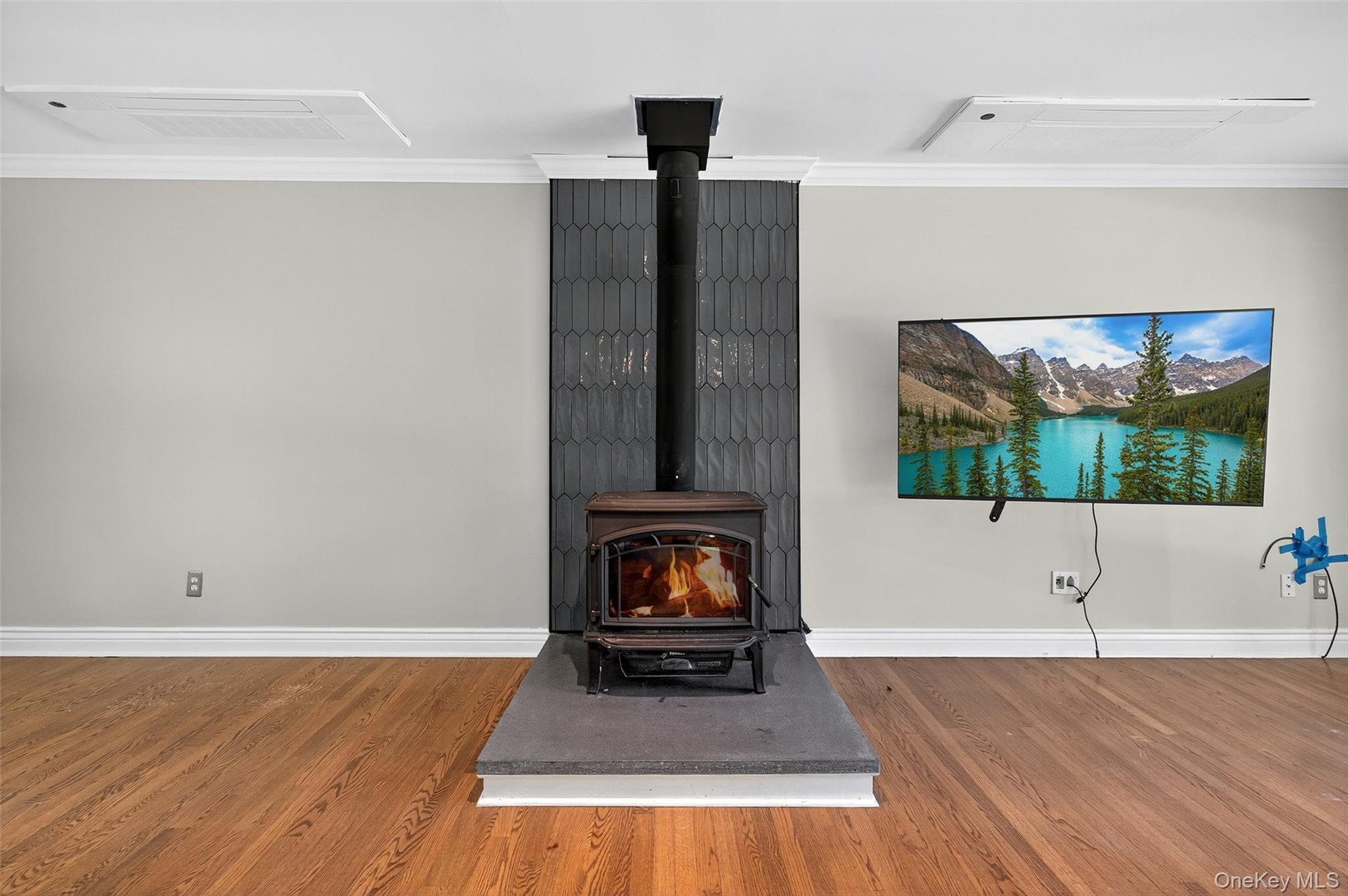 Single Family Hawxhurst  Orange County, NY 10950, MLS-913873-12