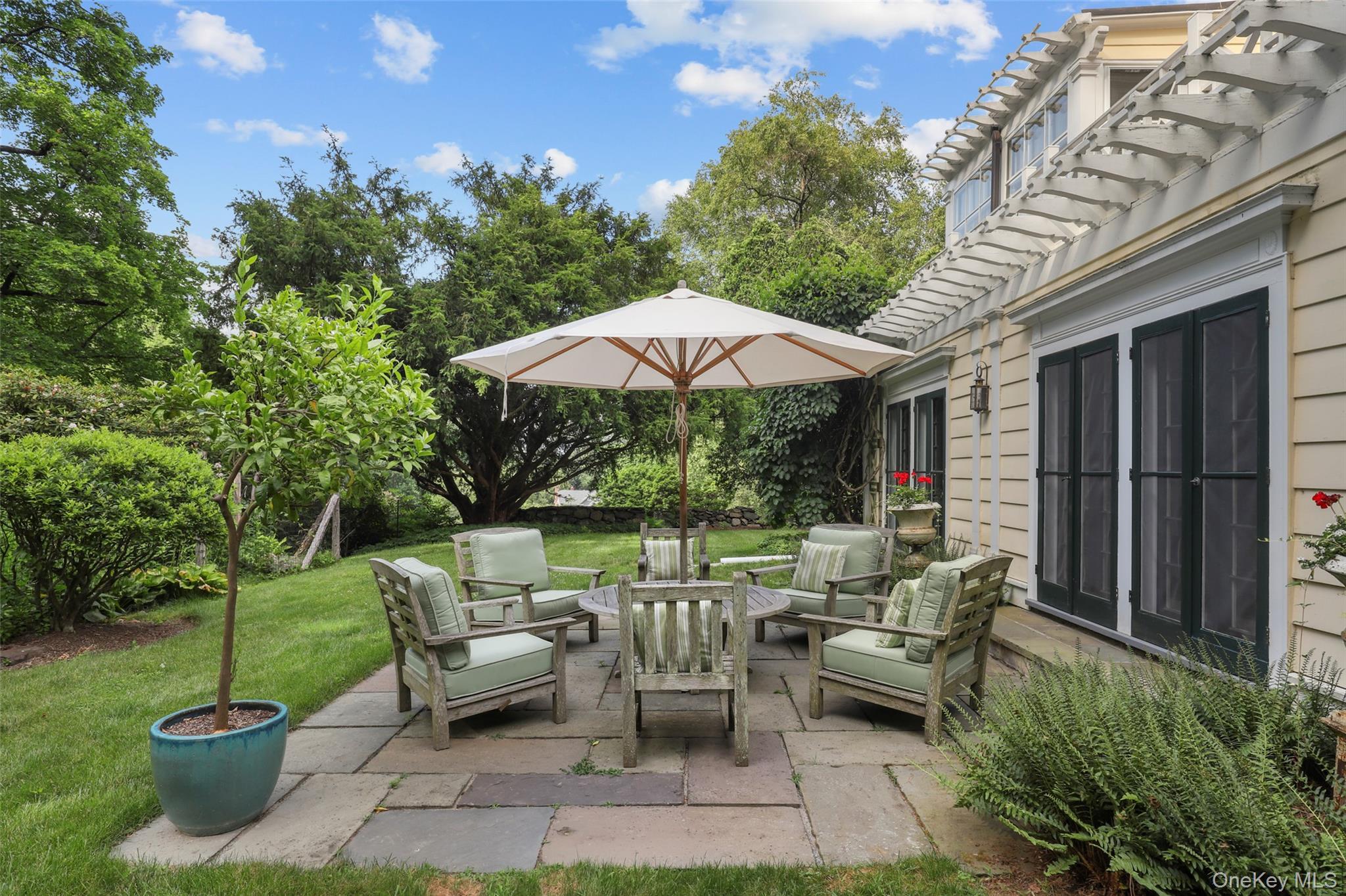 Single Family Mclain Westchester County, NY 10507, MLS-913886-11