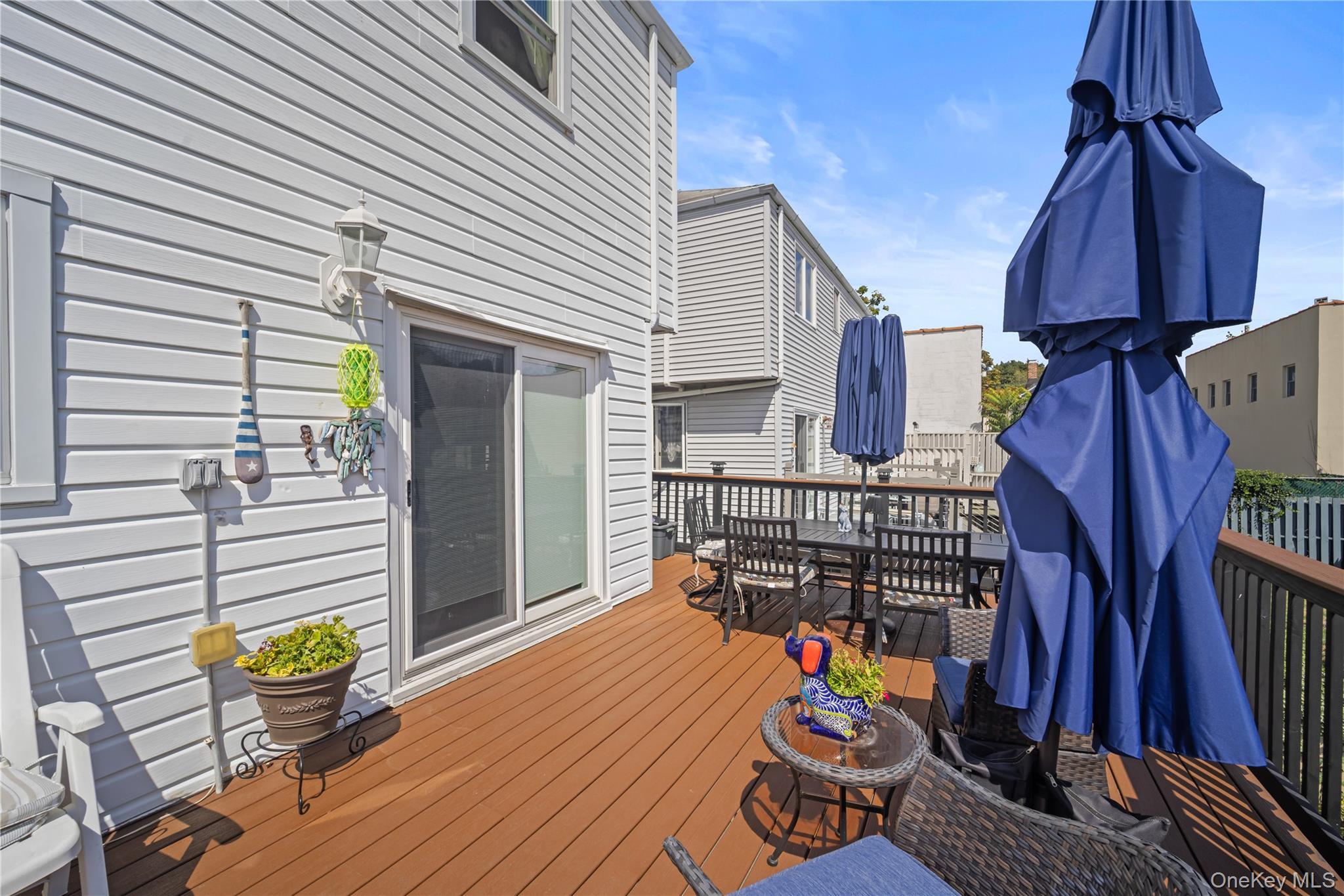 Single Family Hawkins Bronx, NY 10464, MLS-913906-24