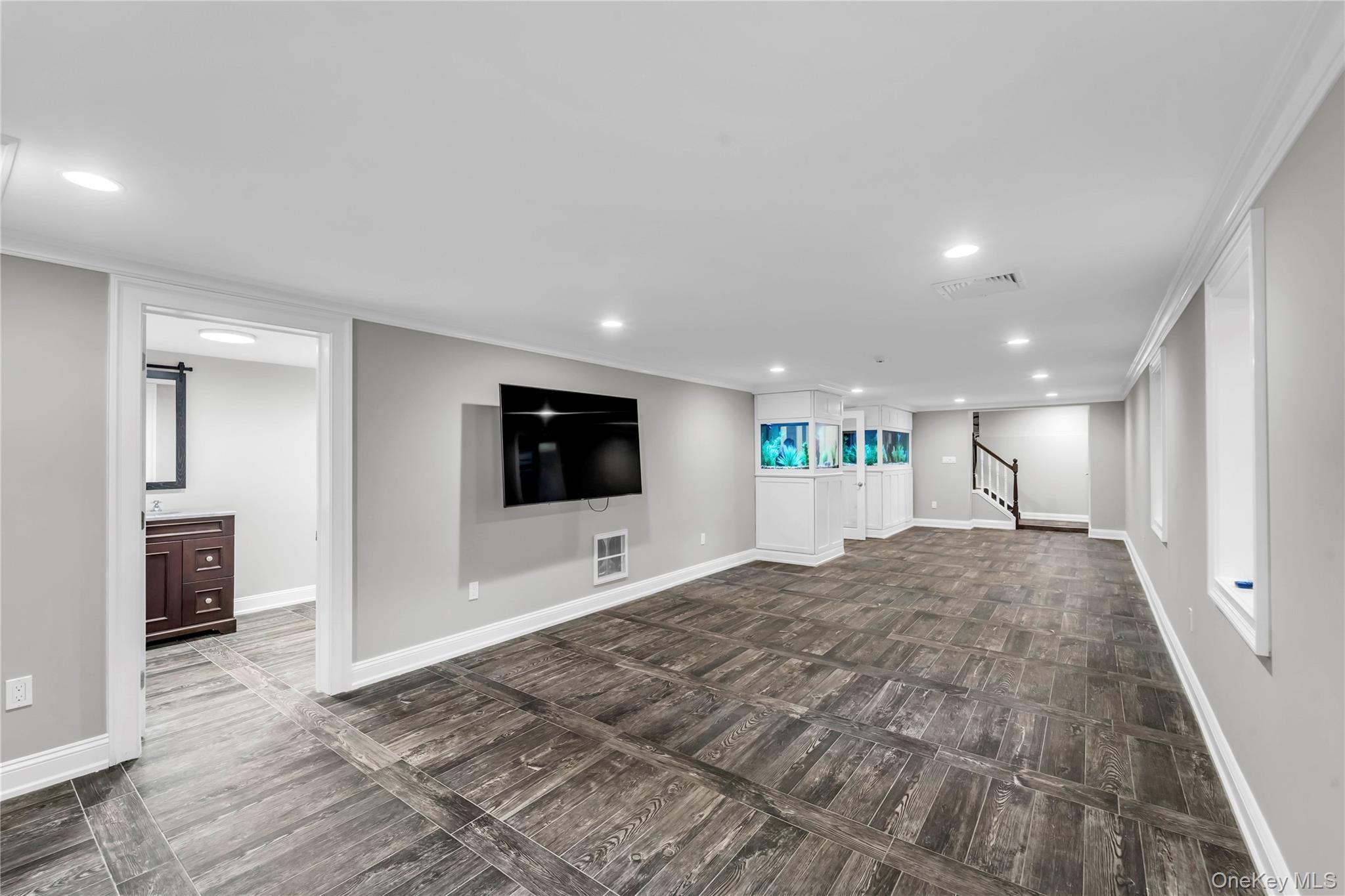 Single Family Iroquois Rockland County, NY 10964, MLS-913909-27