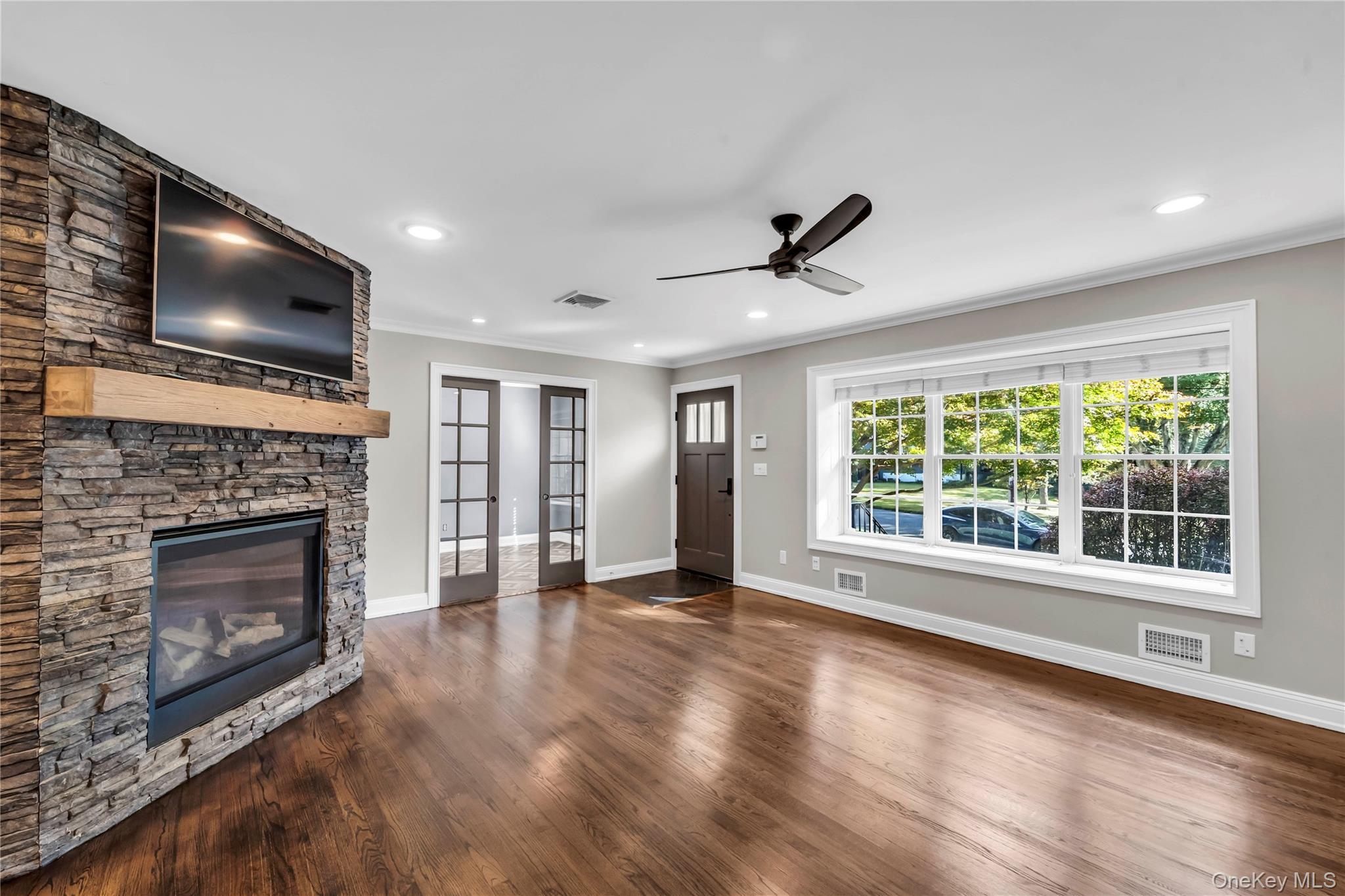 Single Family Iroquois Rockland County, NY 10964, MLS-913909-3