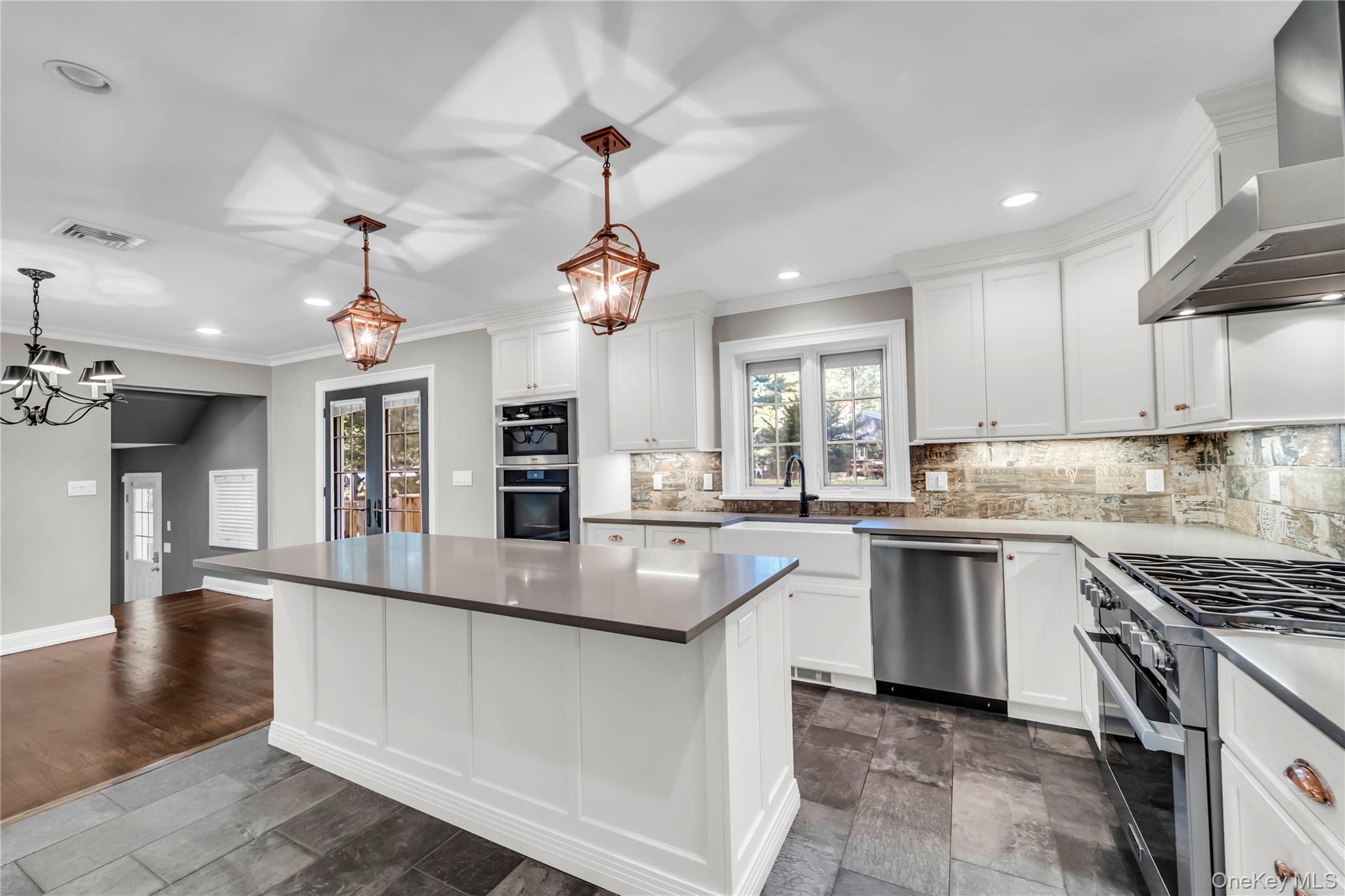 Single Family Iroquois Rockland County, NY 10964, MLS-913909-8