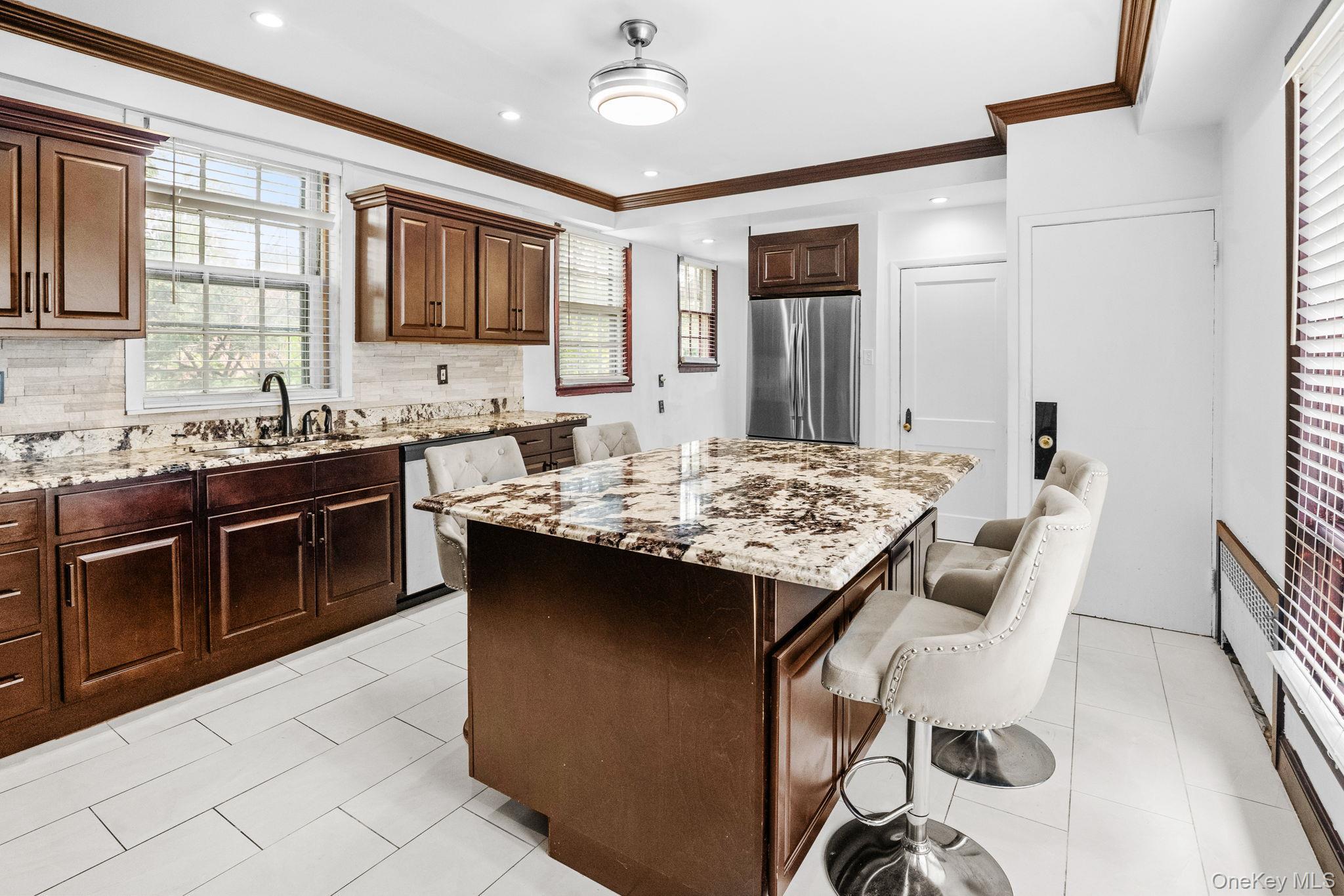 Single Family Hamilton  Westchester County, NY 10801, MLS-913927-10