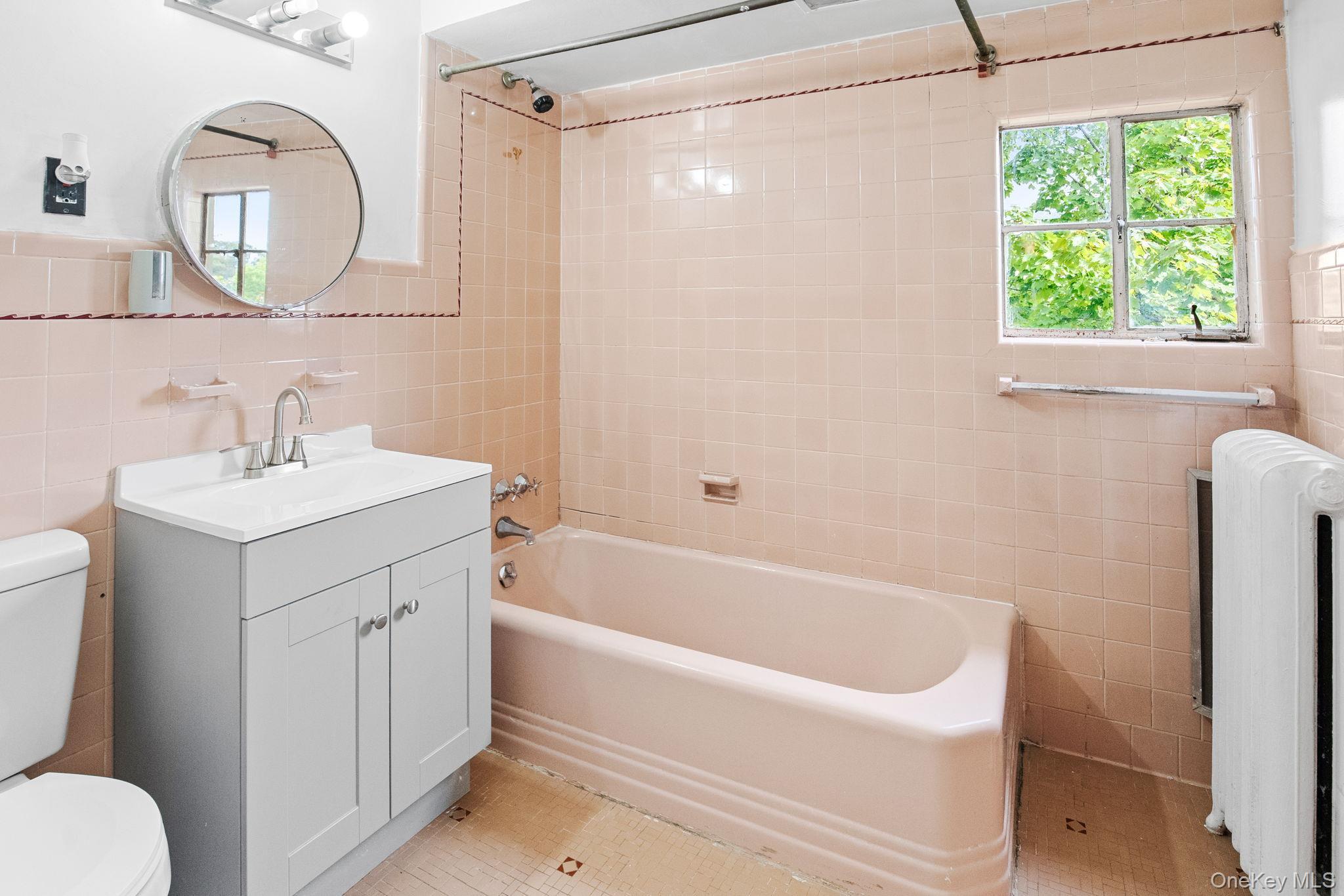 Single Family Hamilton  Westchester County, NY 10801, MLS-913927-13