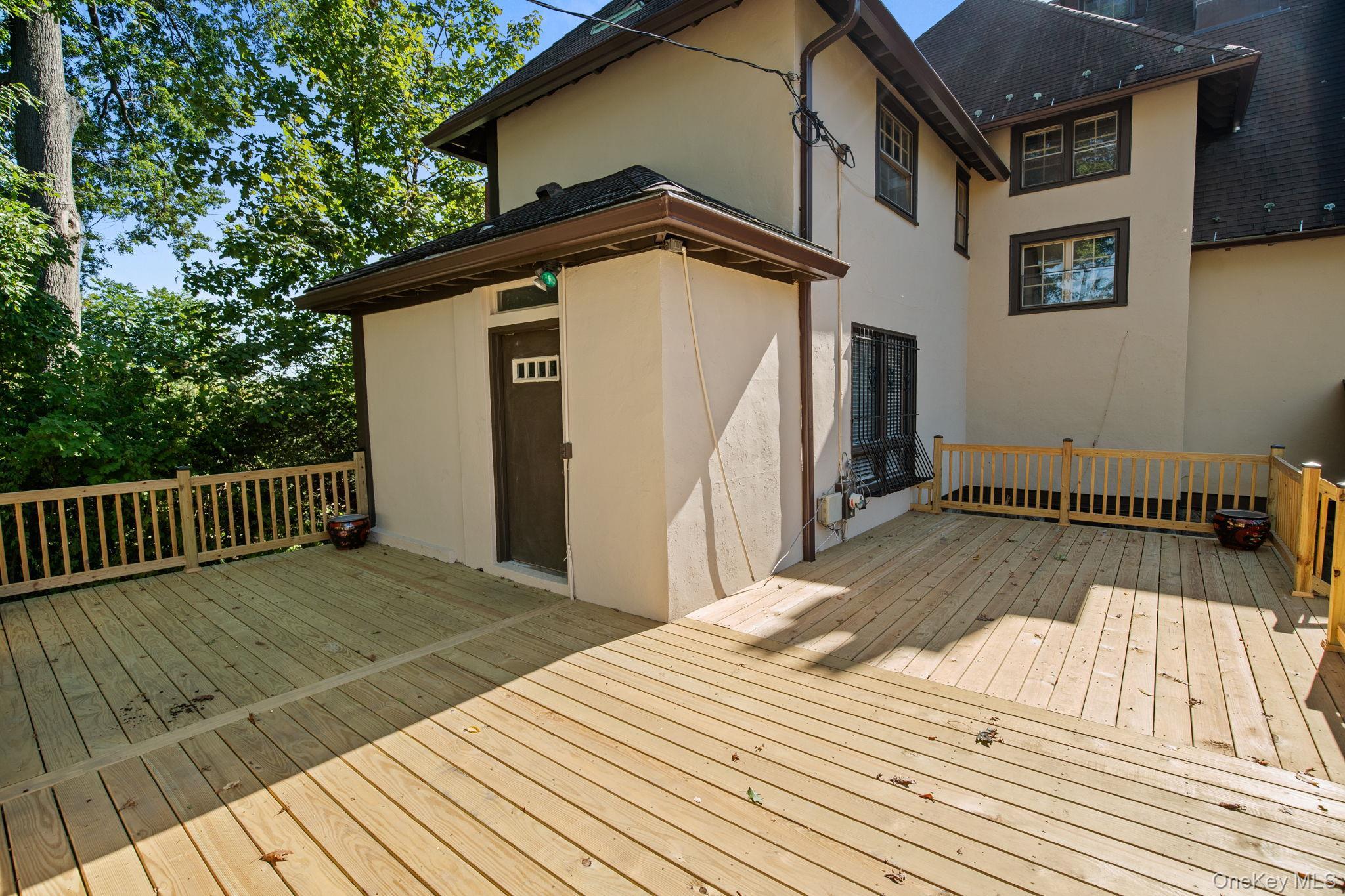 Single Family Hamilton  Westchester County, NY 10801, MLS-913927-20