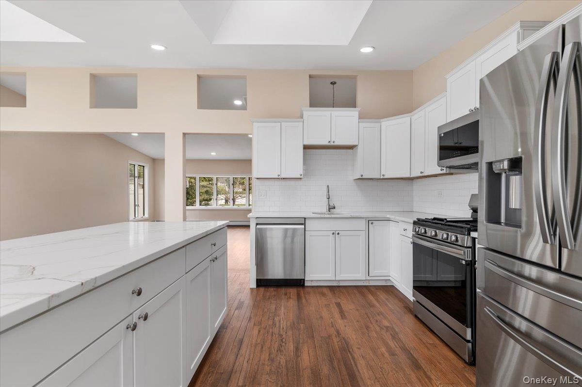 Single Family Nowick Suffolk County, NY 11787, MLS-913961-13