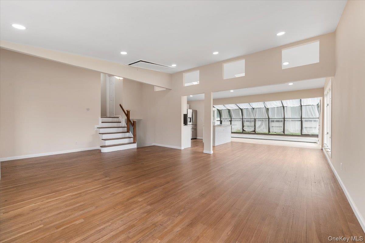 Single Family Nowick Suffolk County, NY 11787, MLS-913961-2