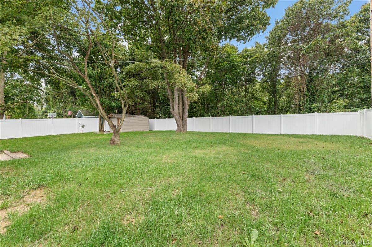 Single Family Nowick Suffolk County, NY 11787, MLS-913961-34