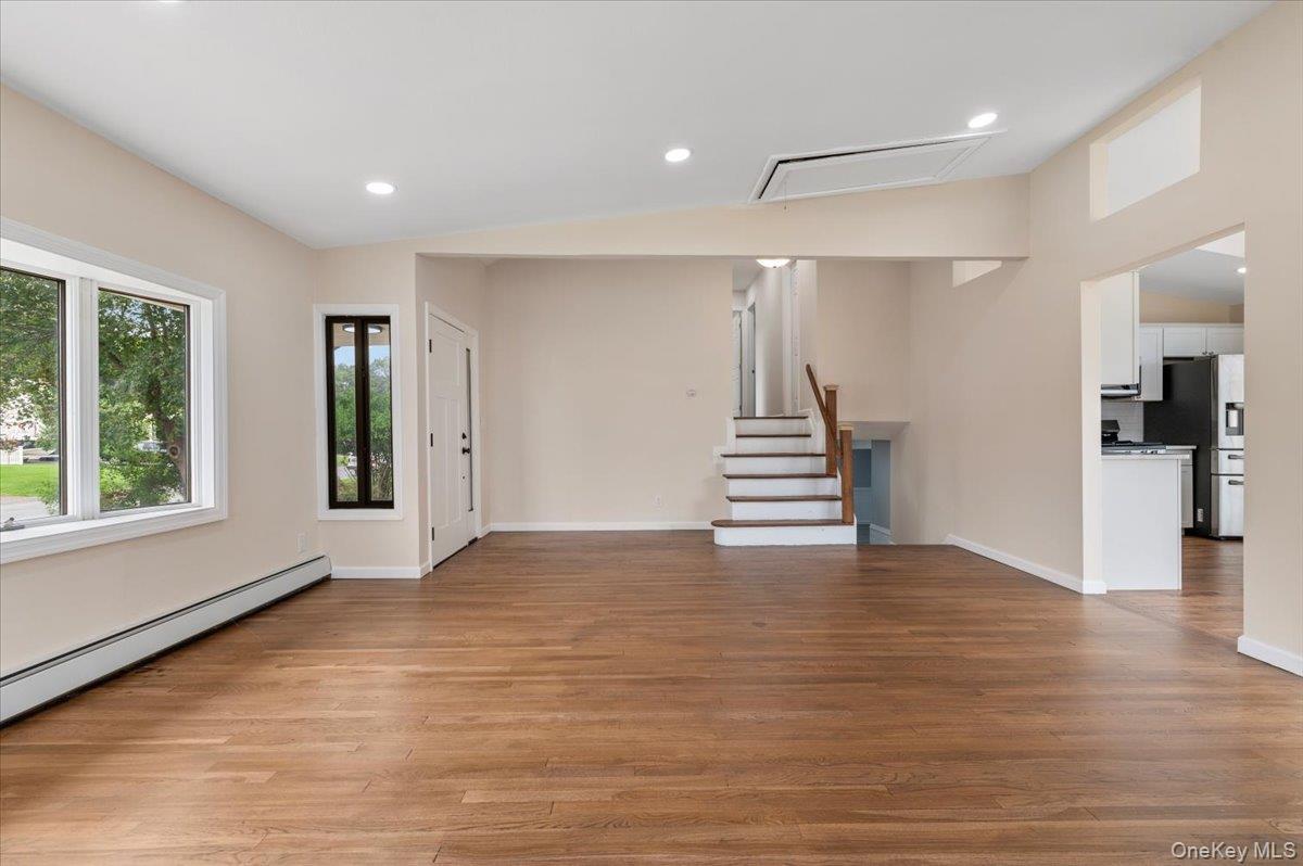 Single Family Nowick Suffolk County, NY 11787, MLS-913961-6