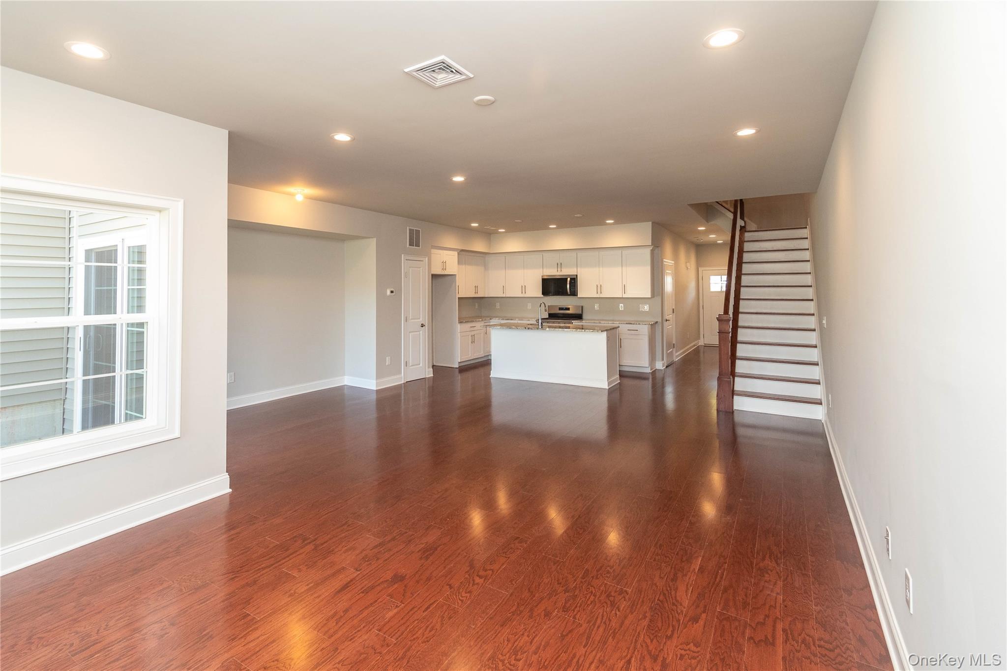 Single Family Hudson View Dutchess County, NY 12538, MLS-913970-14