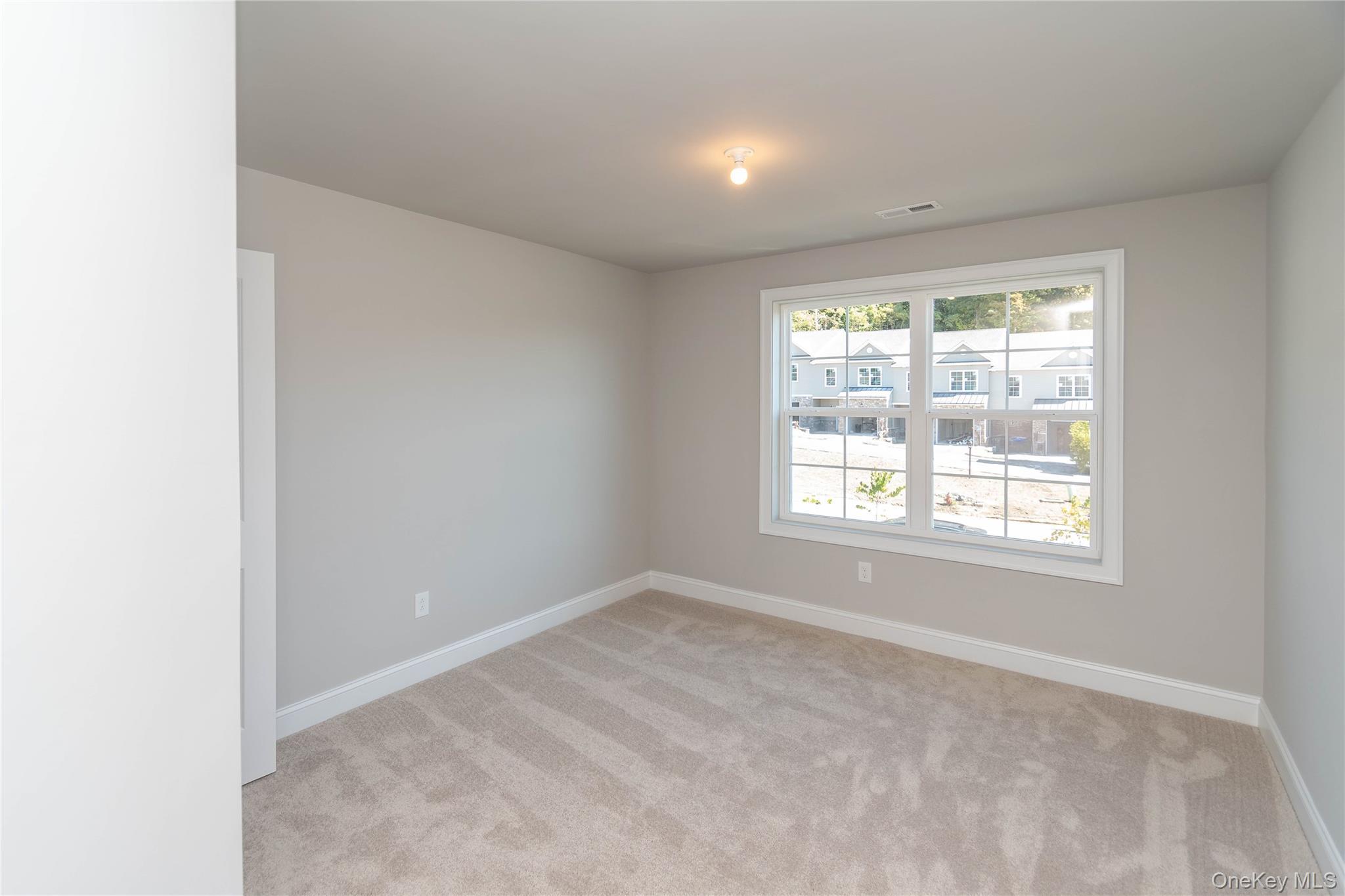 Single Family Hudson View Dutchess County, NY 12538, MLS-913970-19