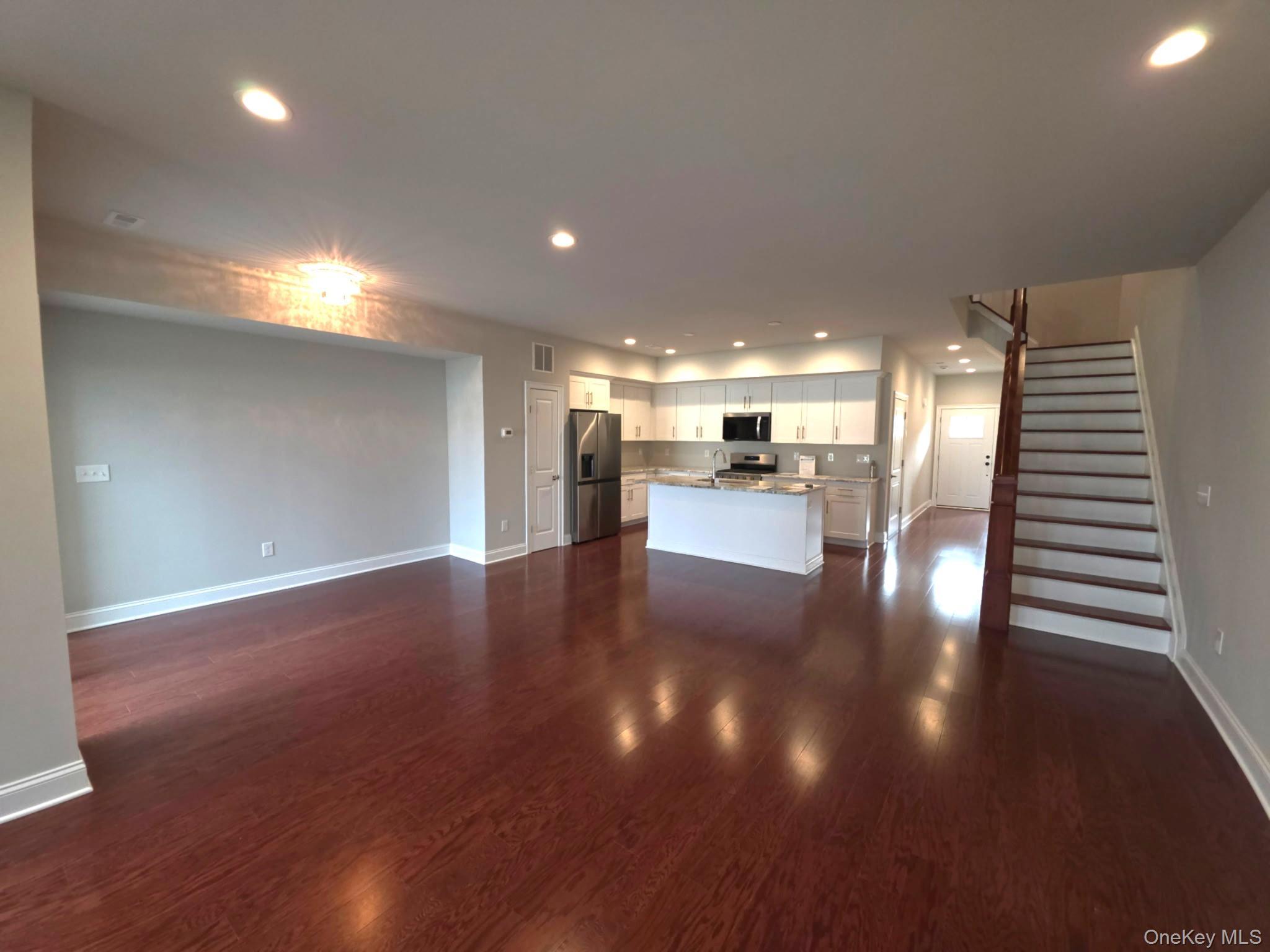 Single Family Hudson View Dutchess County, NY 12538, MLS-913970-5