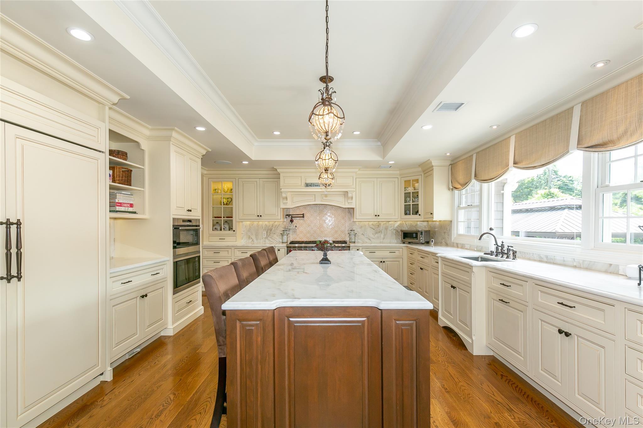 Single Family Fox Hollow Nassau County, NY 11568, MLS-914003-11