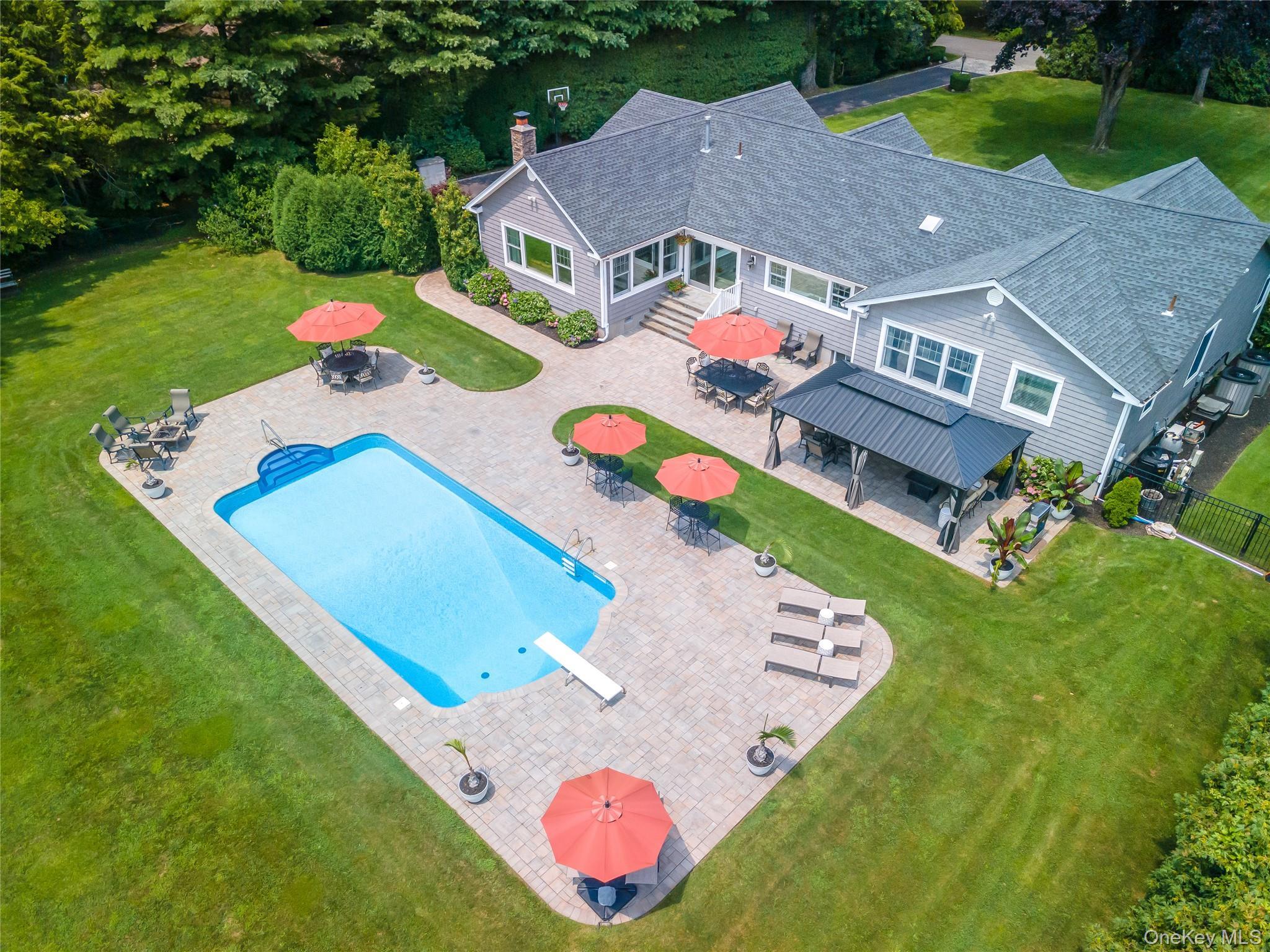 Single Family Fox Hollow Nassau County, NY 11568, MLS-914003-3