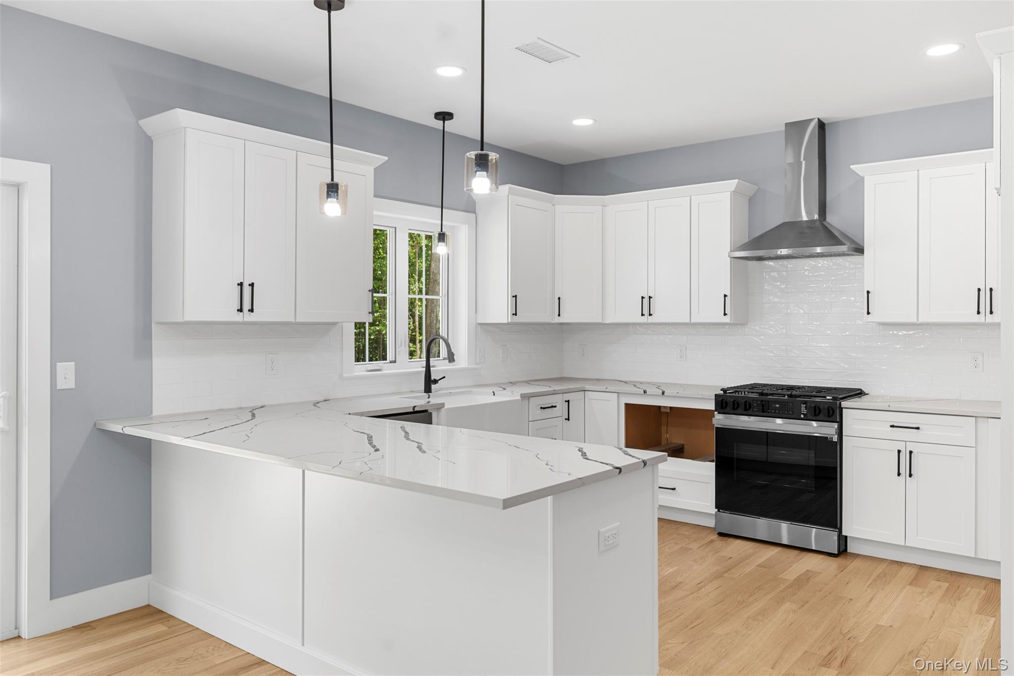 Single Family Lotus  Orange County, NY 10973, MLS-914004-21