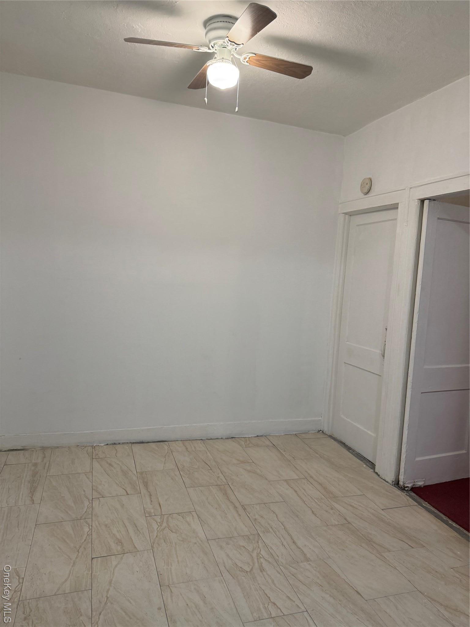 Single Family 219th Bronx, NY 10469, MLS-914011-10