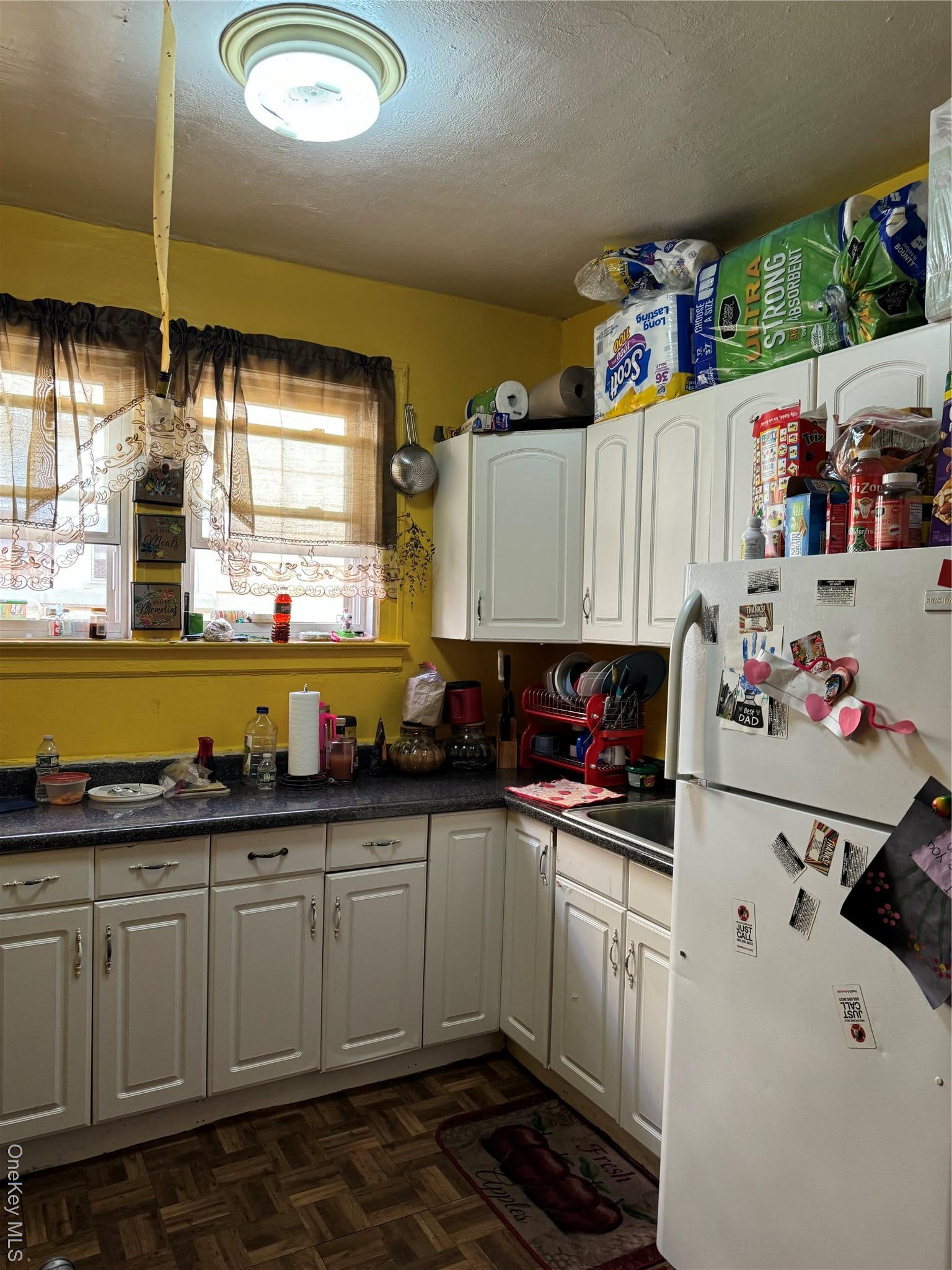 Single Family 219th Bronx, NY 10469, MLS-914011-16