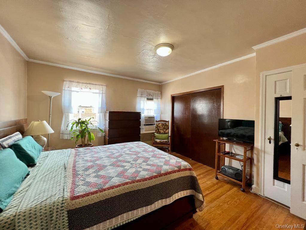 Single Family 43  Queens, NY 11103, MLS-914109-12