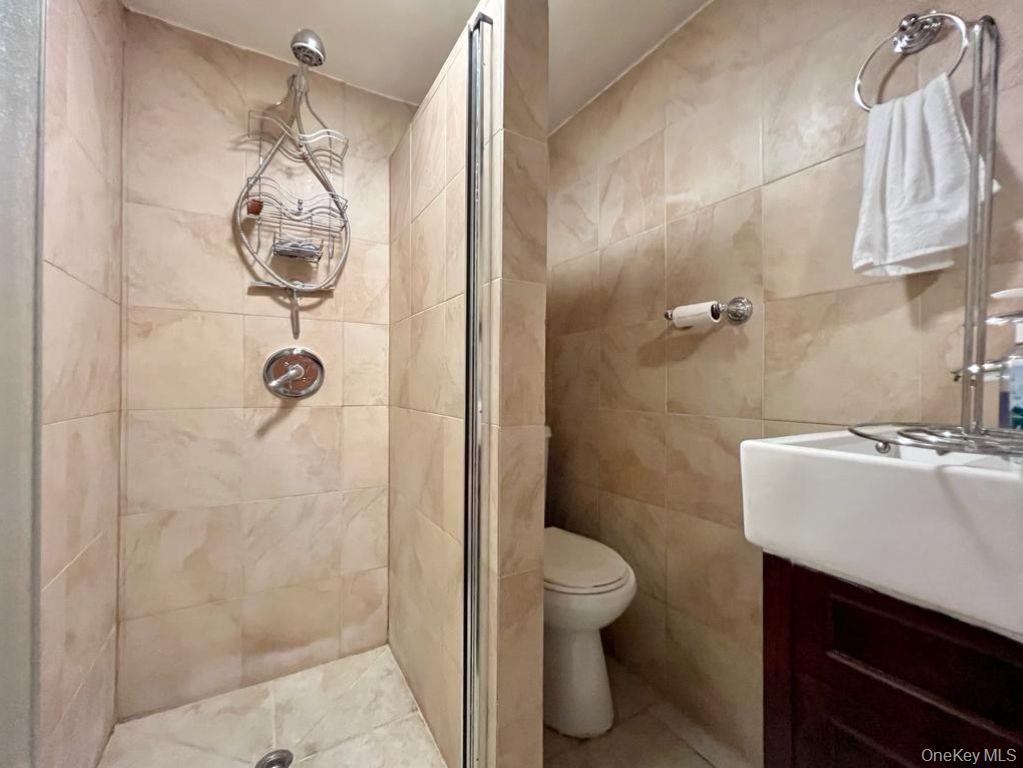 Single Family 43  Queens, NY 11103, MLS-914109-17