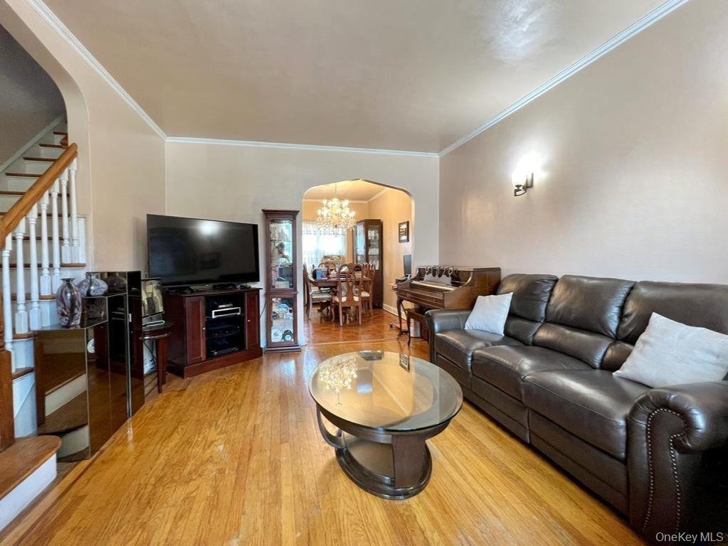 Single Family 43  Queens, NY 11103, MLS-914109-3