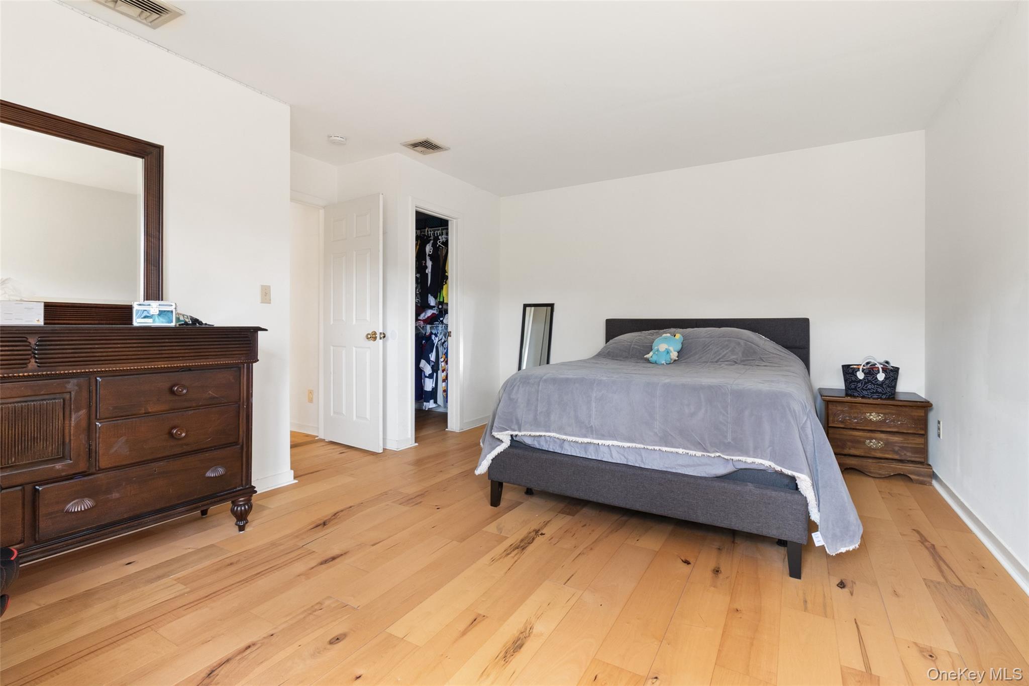 Single Family Greenwood  Westchester County, NY 10510, MLS-914123-26