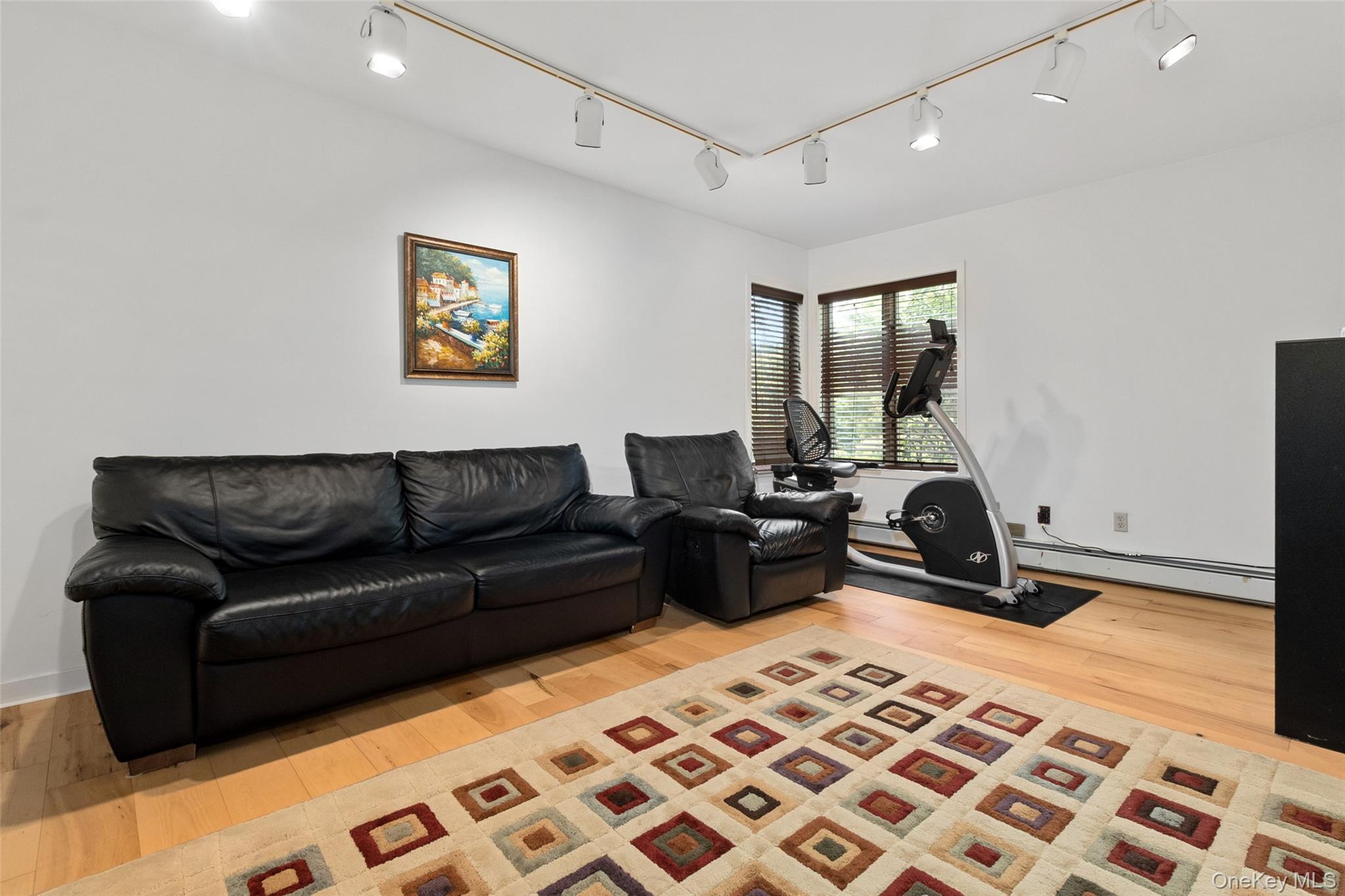 Single Family Greenwood  Westchester County, NY 10510, MLS-914123-9