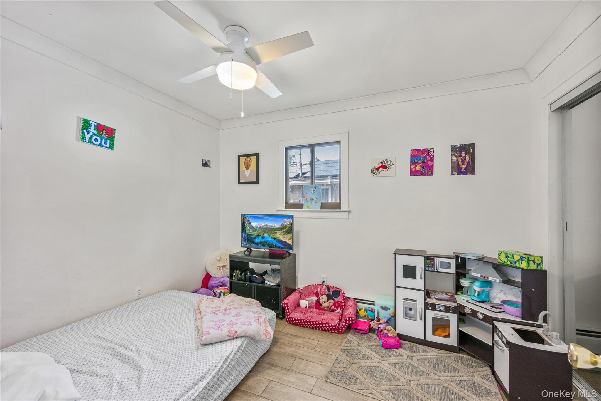 Single Family Biltmore Suffolk County, NY 11951, MLS-914138-10