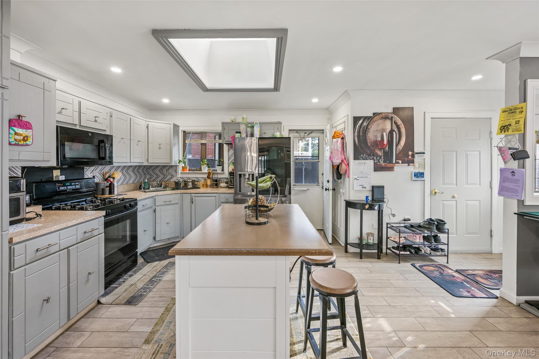 Single Family Biltmore Suffolk County, NY 11951, MLS-914138-5