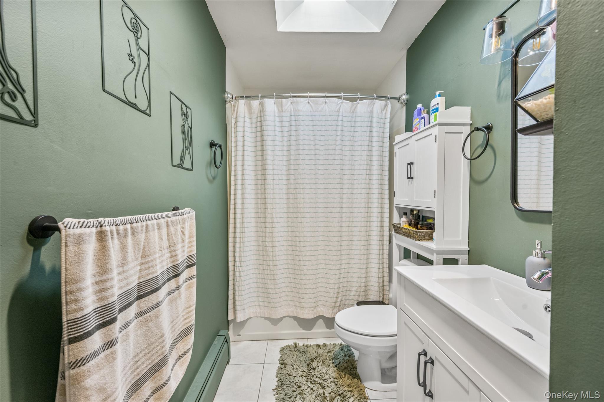 Single Family Biltmore Suffolk County, NY 11951, MLS-914138-9