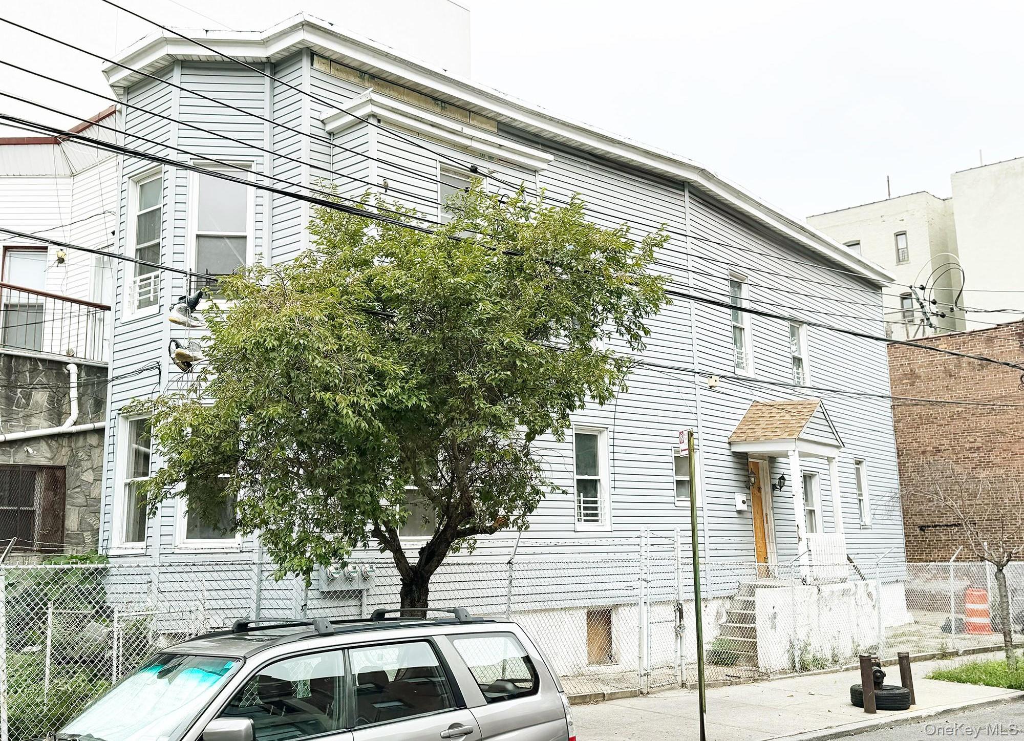 Single Family Bassford  Bronx, NY 10457, MLS-914159-11