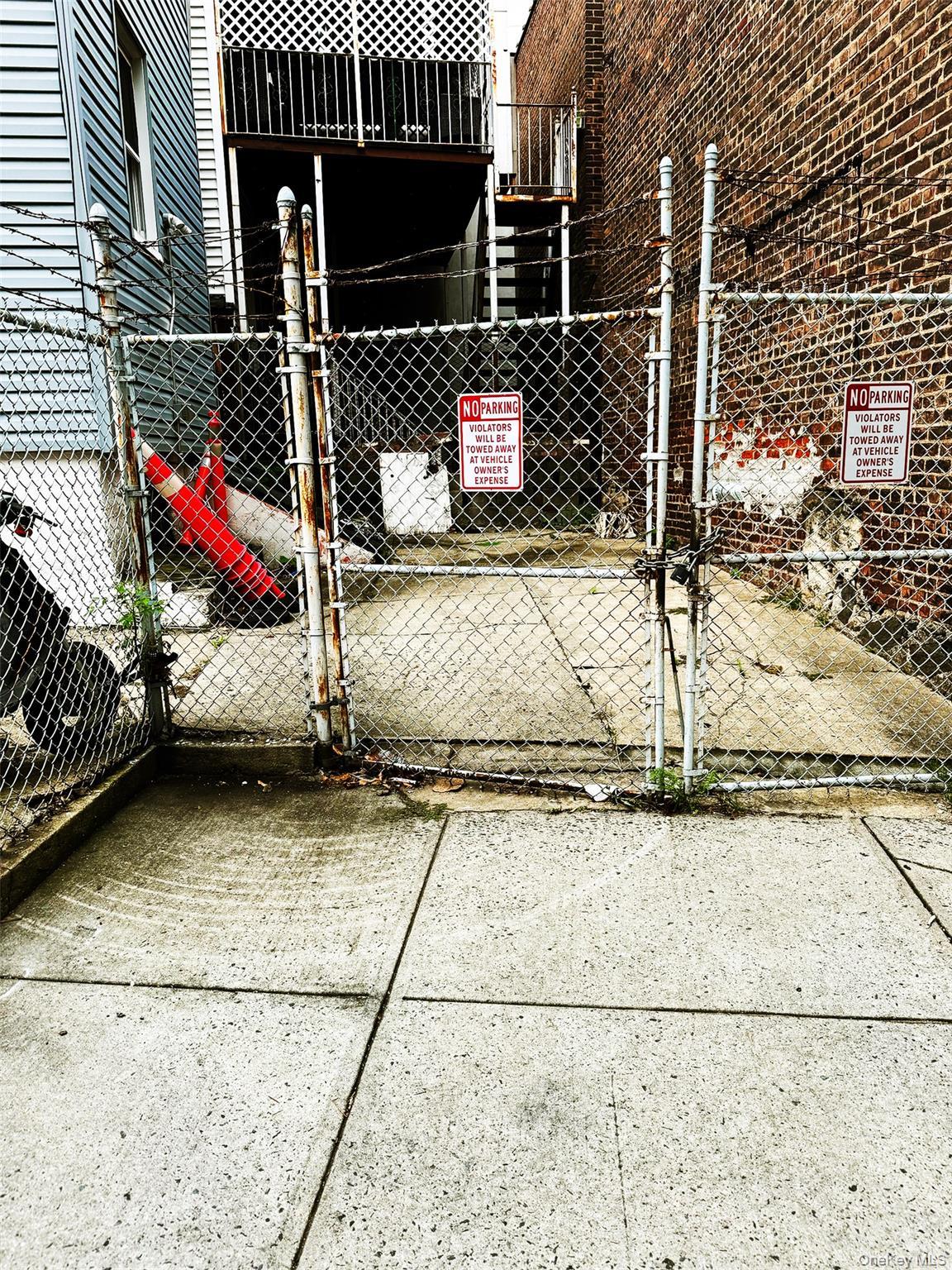 Single Family Bassford Bronx, NY 10457, MLS-914159-5