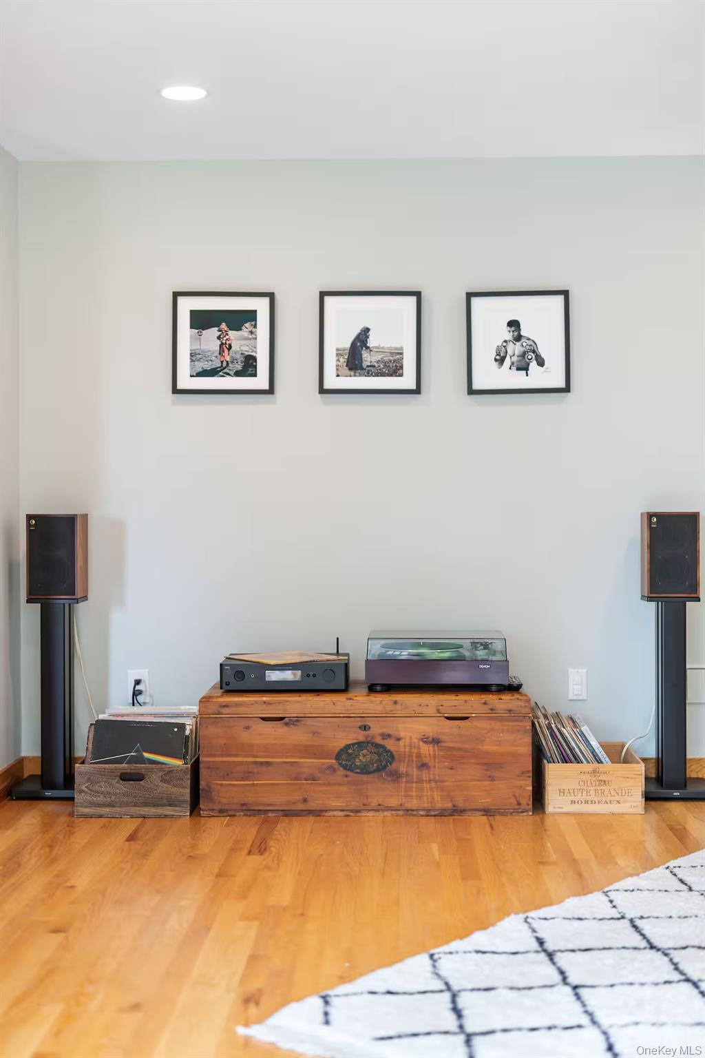 Single Family Spies  Ulster County, NY 12561, MLS-914163-21