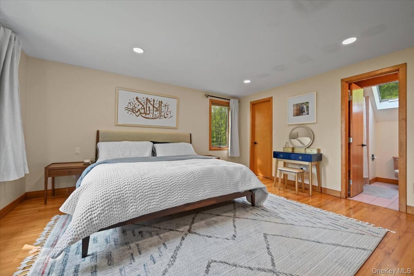 Single Family Spies  Ulster County, NY 12561, MLS-914163-24