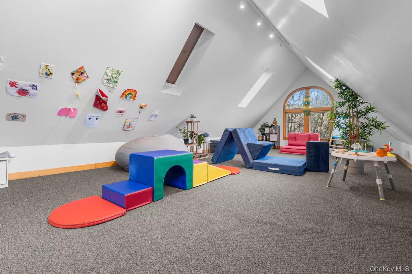 Single Family Spies  Ulster County, NY 12561, MLS-914163-32