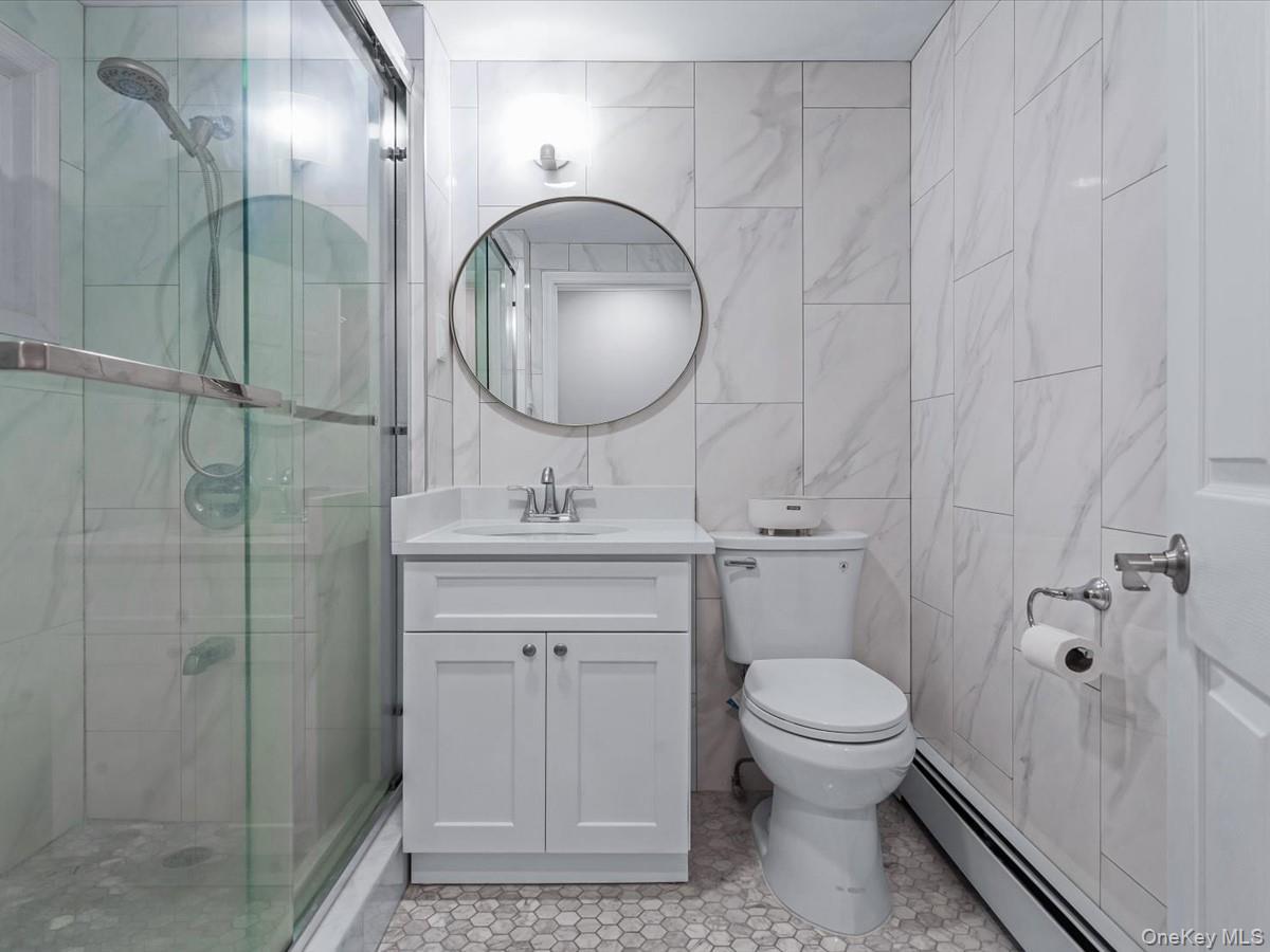 Single Family Ridge Nassau County, NY 11576, MLS-914169-20