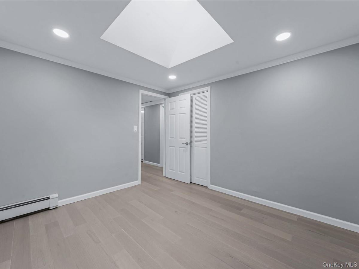 Single Family Ridge Nassau County, NY 11576, MLS-914169-26