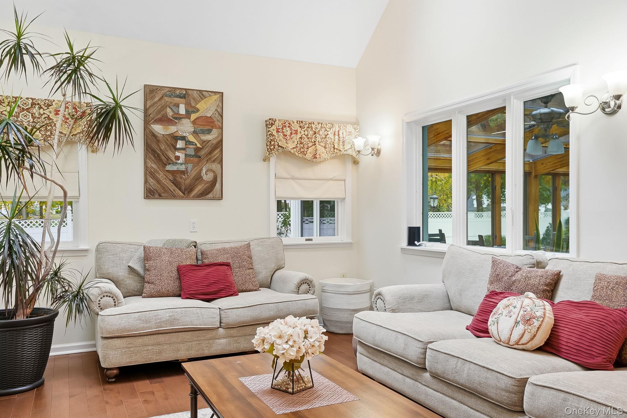 Single Family Dimond  Westchester County, NY 10567, MLS-914179-14