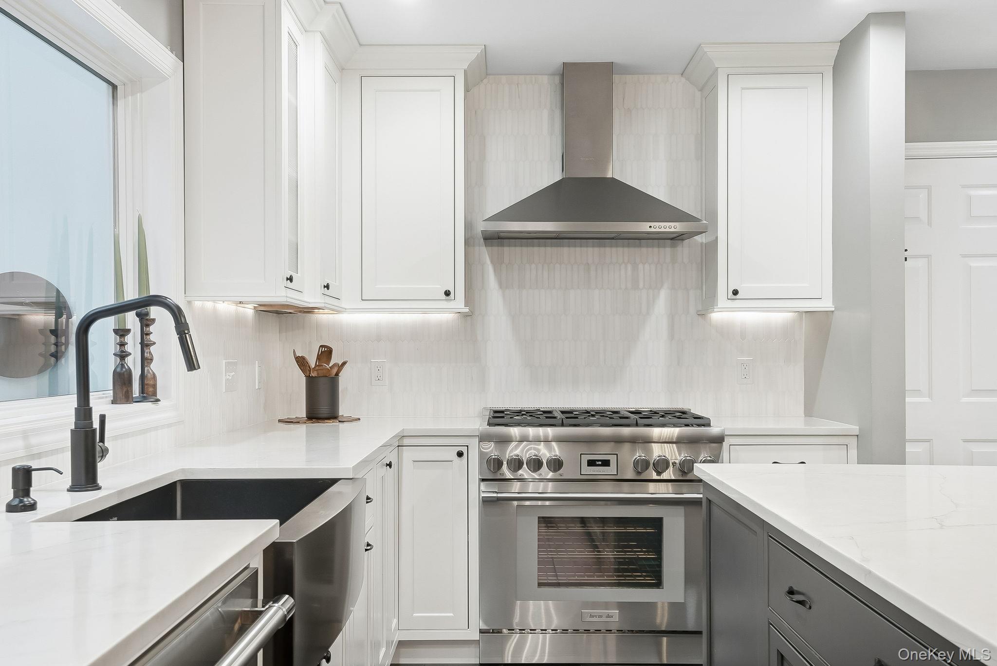 Single Family Dimond  Westchester County, NY 10567, MLS-914179-21