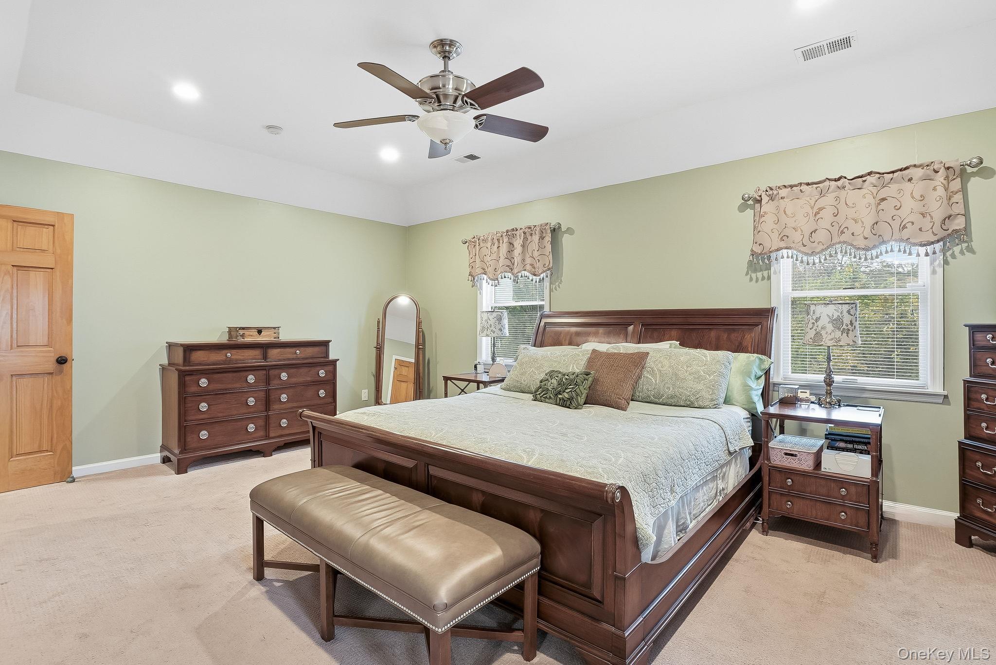 Single Family Dimond  Westchester County, NY 10567, MLS-914179-34