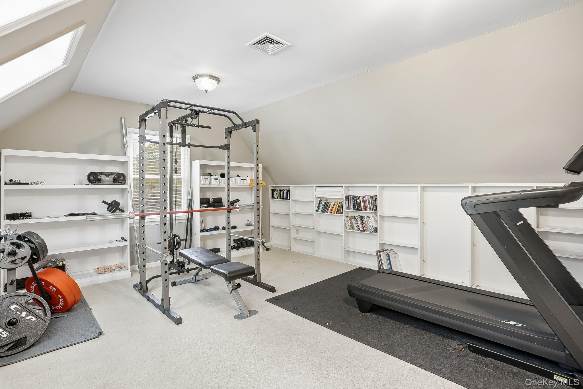 Single Family Dimond  Westchester County, NY 10567, MLS-914179-38