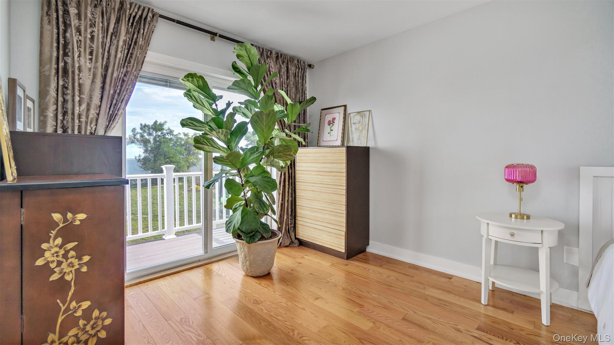 Single Family Main Suffolk County, NY 11939, MLS-914184-17