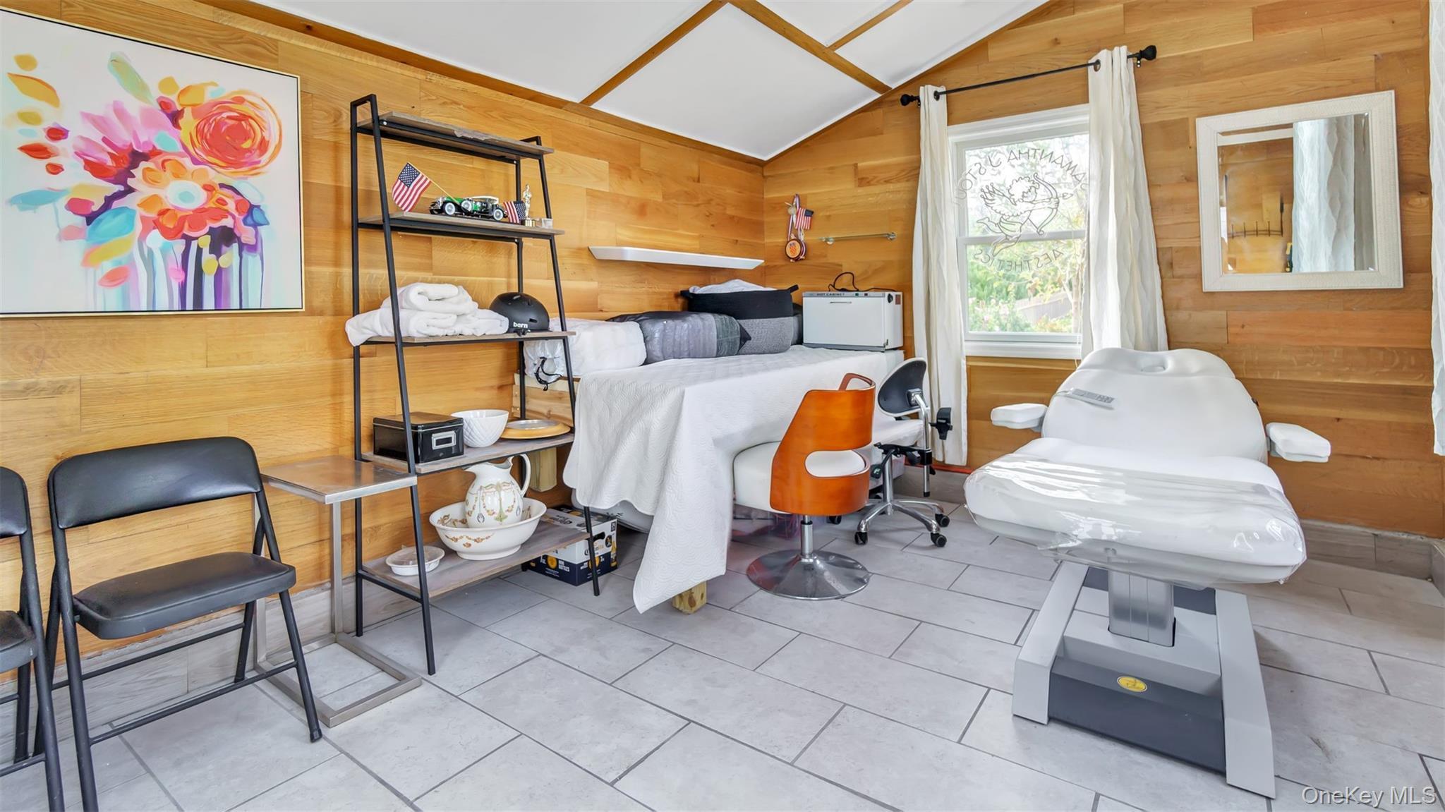 Single Family Main Suffolk County, NY 11939, MLS-914184-37