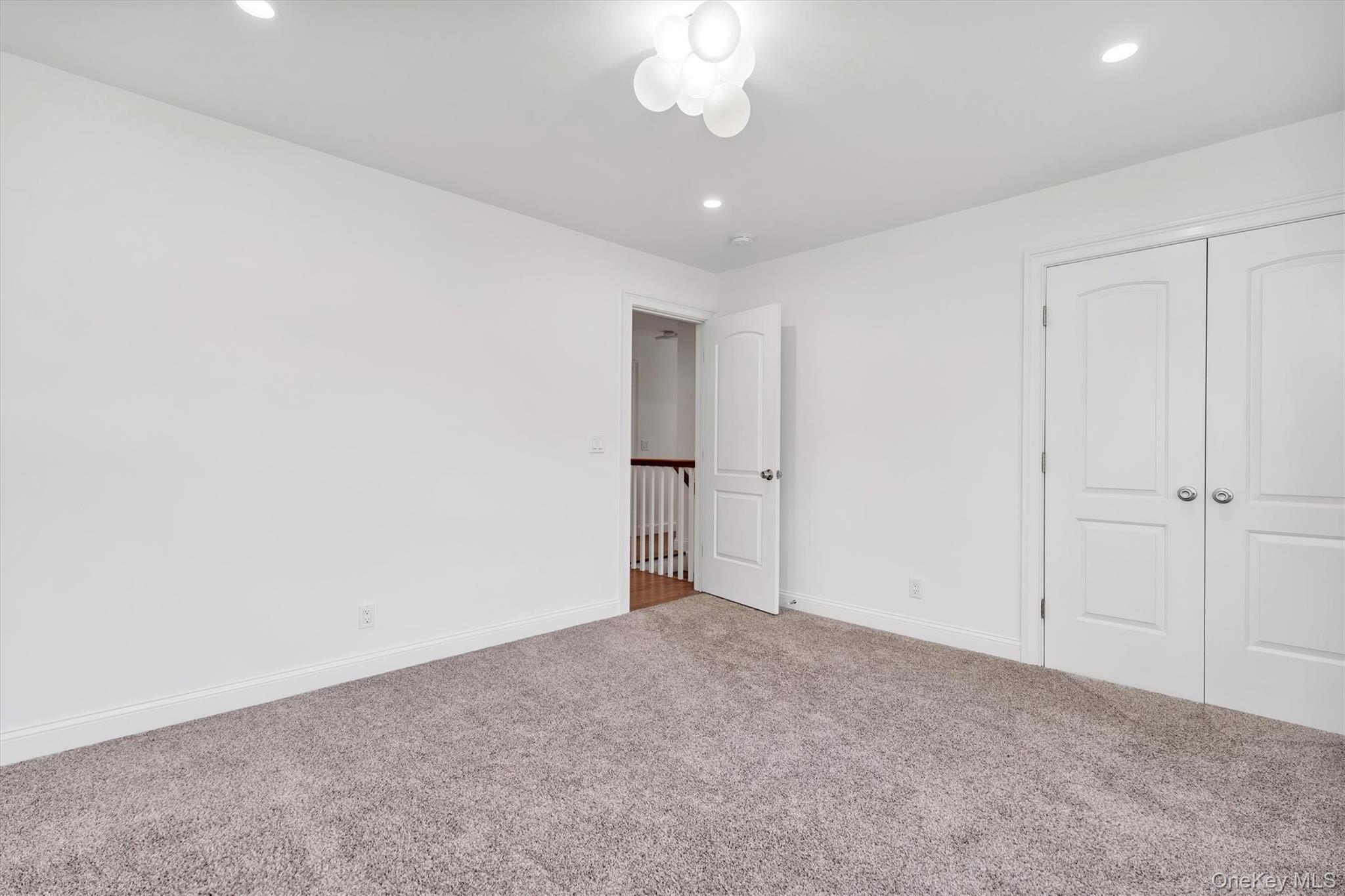 Single Family Culver Suffolk County, NY 11940, MLS-914206-17