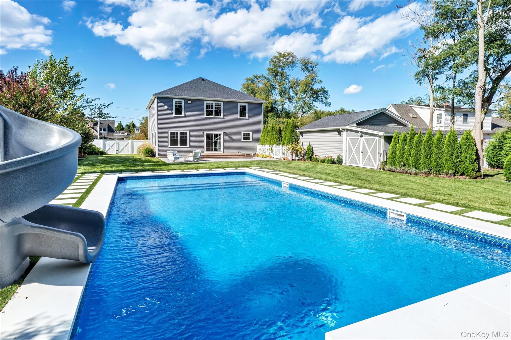 Single Family Culver Suffolk County, NY 11940, MLS-914206-24