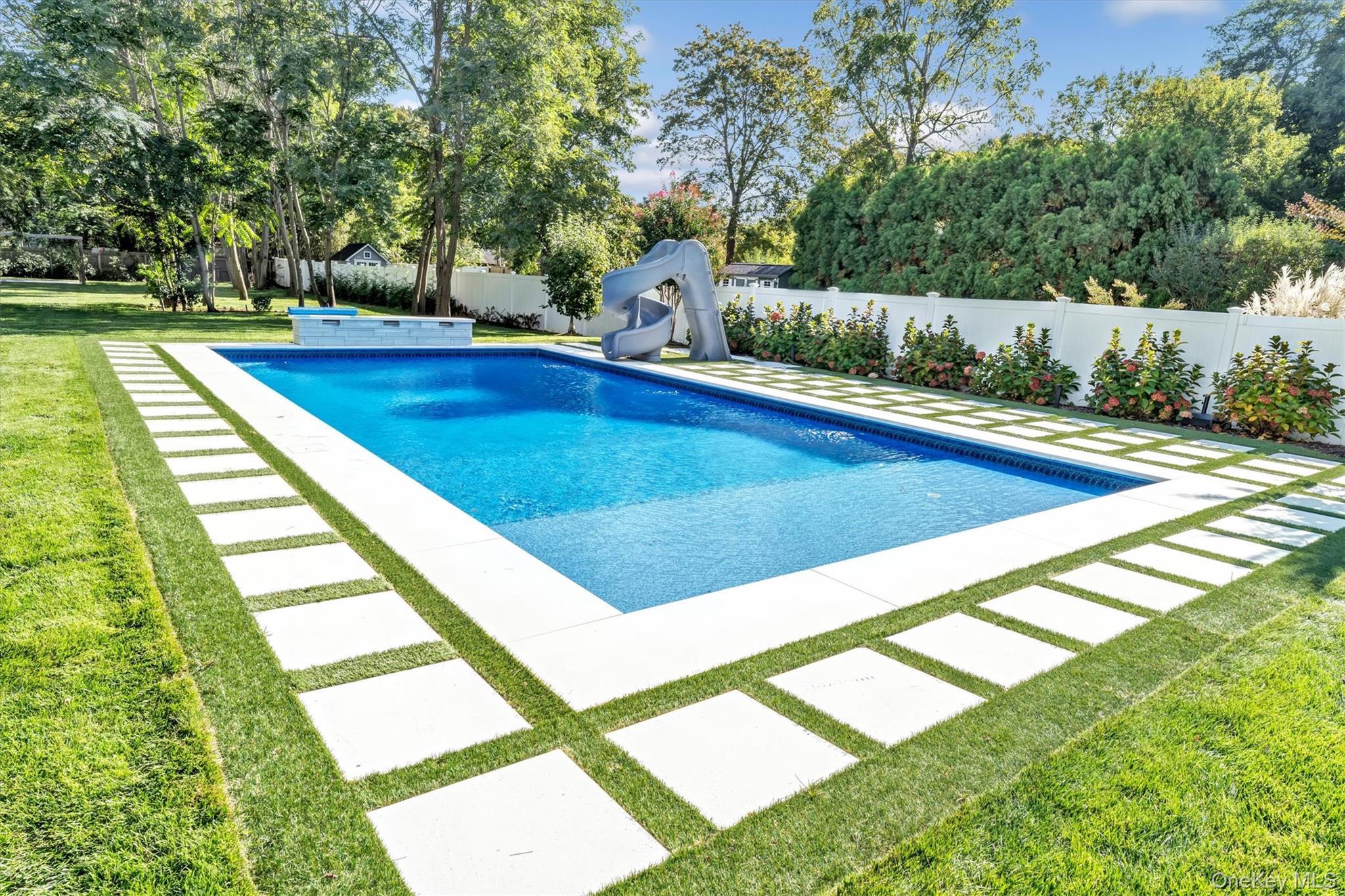 Single Family Culver Suffolk County, NY 11940, MLS-914206-27