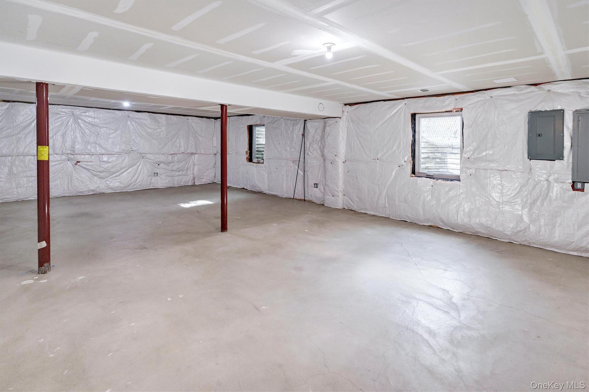 Single Family Culver Suffolk County, NY 11940, MLS-914206-31