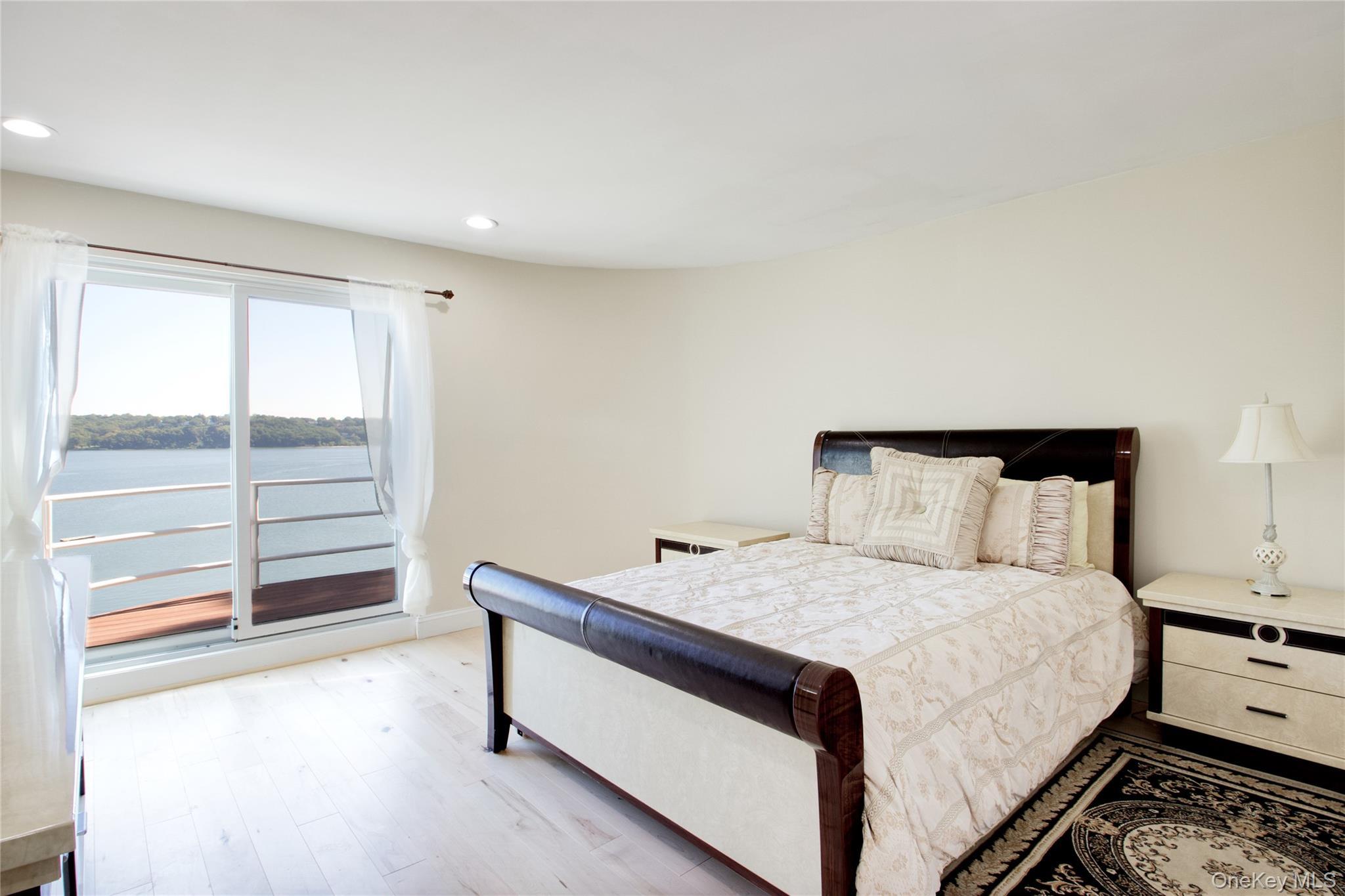 Single Family Tennis Court Nassau County, NY 11771, MLS-914210-20