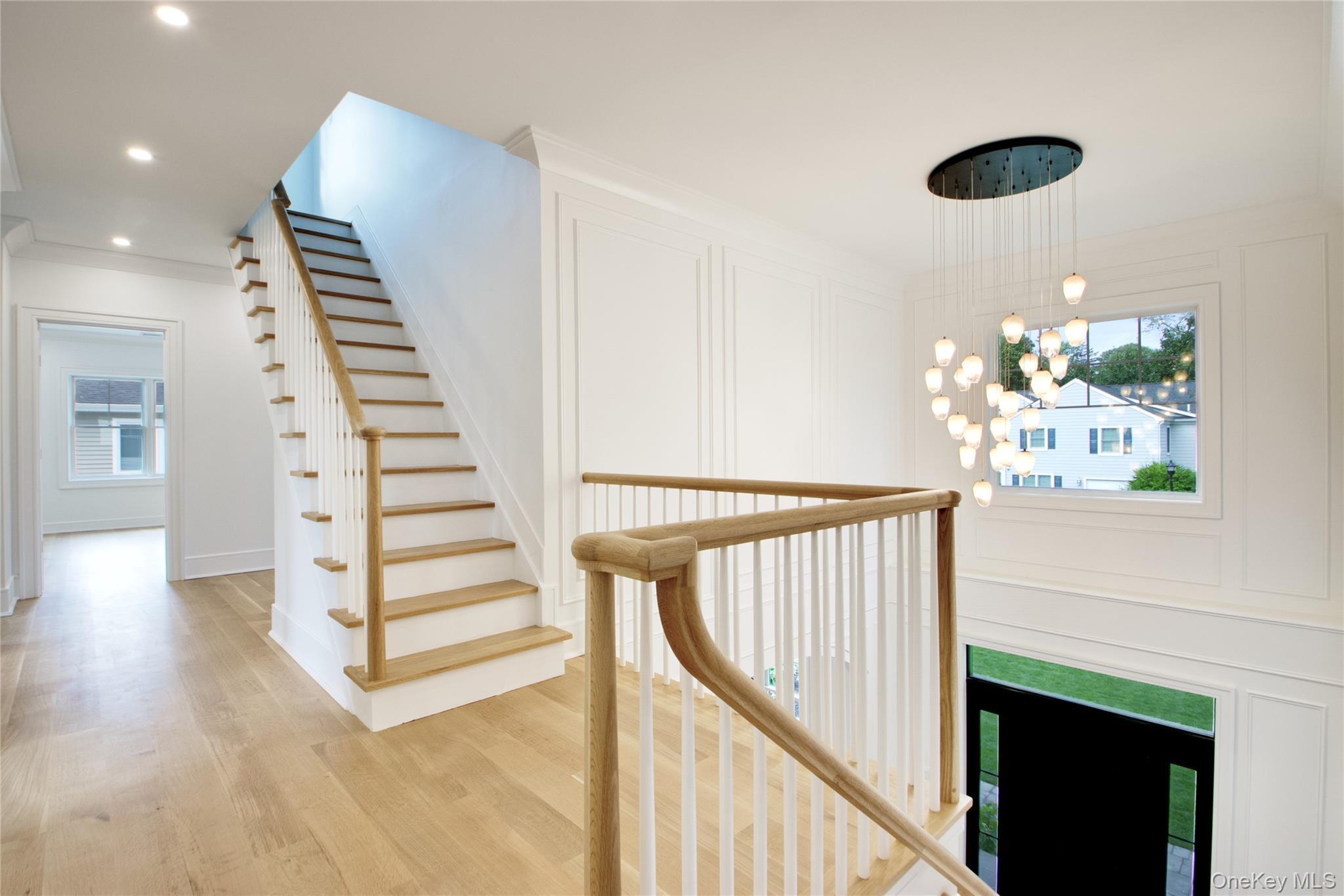 Single Family Brixton Nassau County, NY 11530, MLS-914211-15